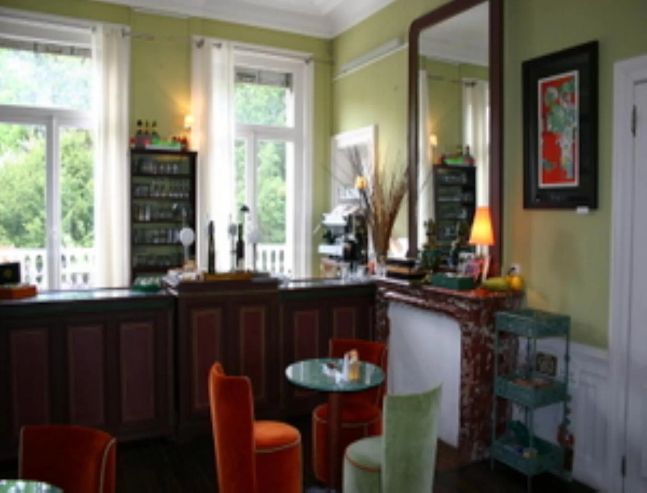 Au Château Des Thermes