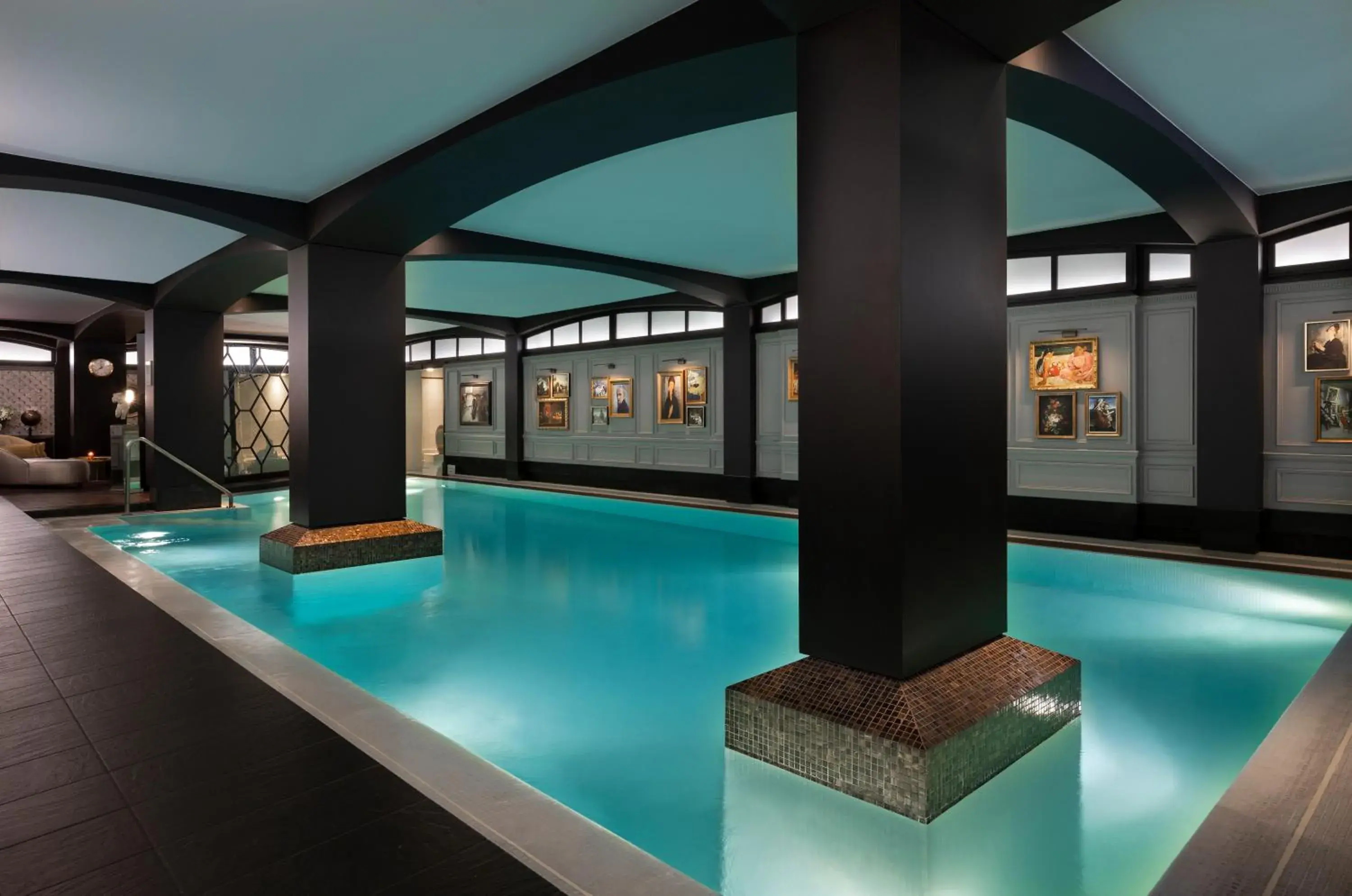 Spa and wellness centre/facilities, Swimming Pool in Hotel Barriere Le Fouquet's
