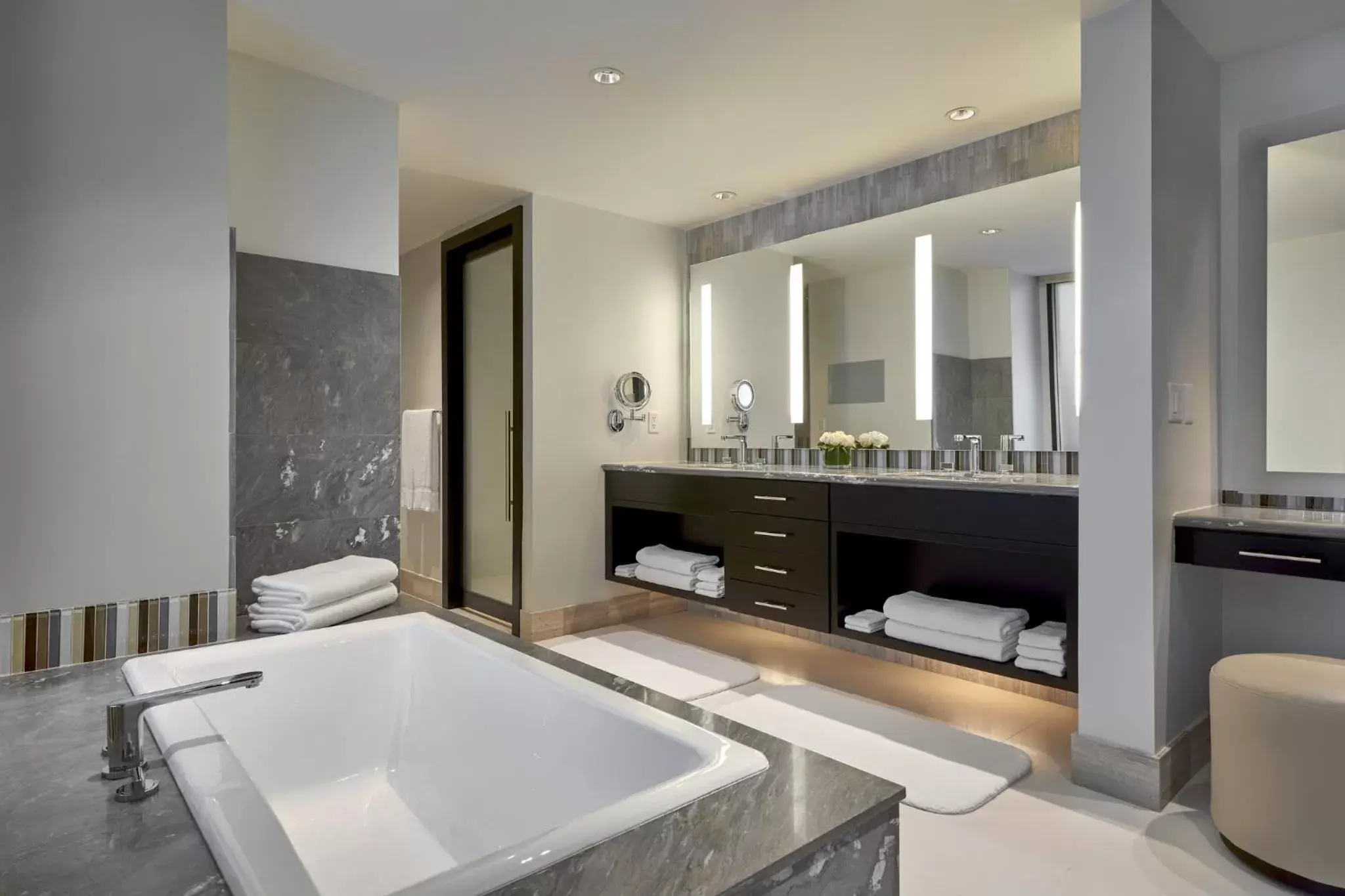 Bathroom in Loews Miami Beach Hotel