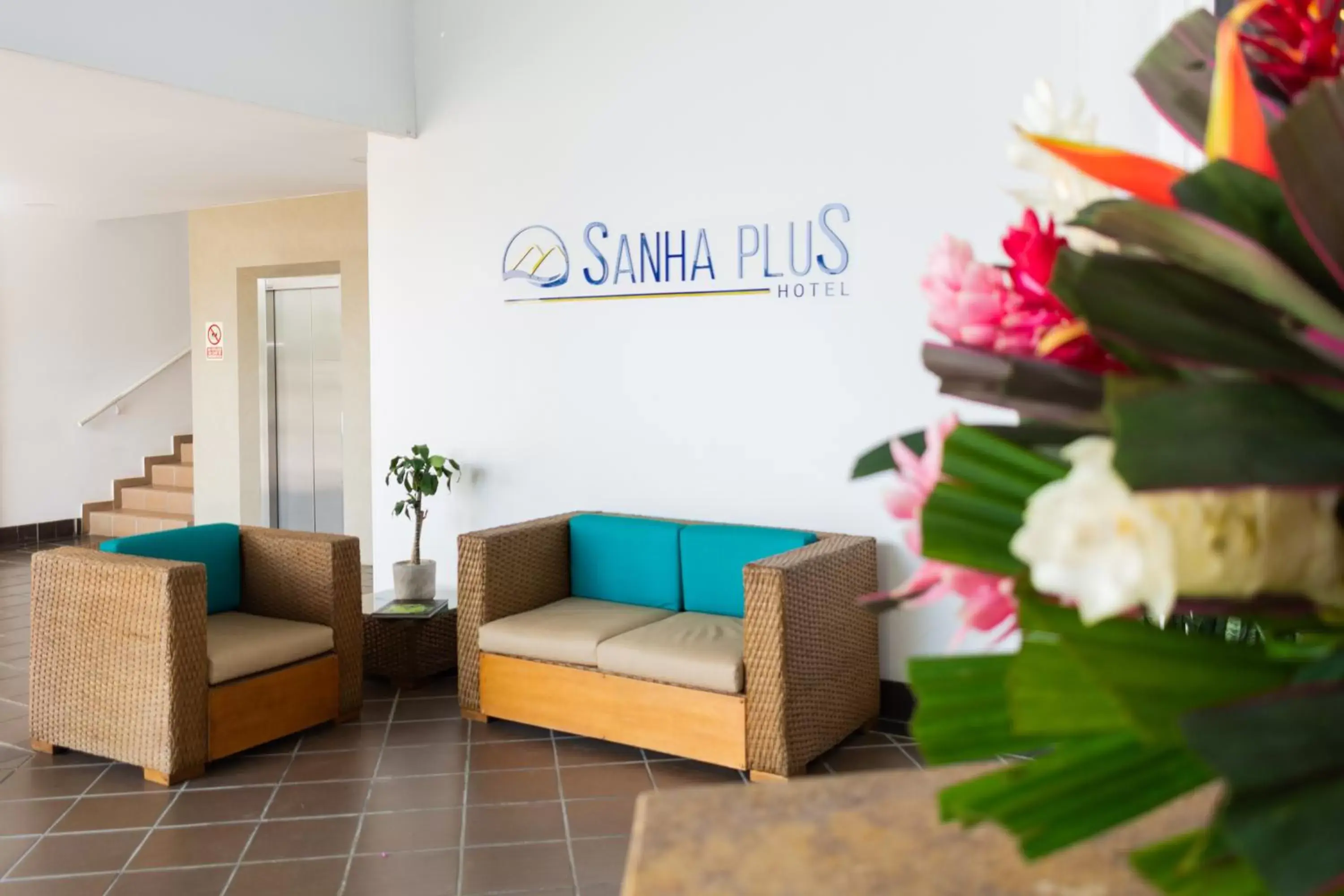 Lobby or reception in Sanha Plus Hotel