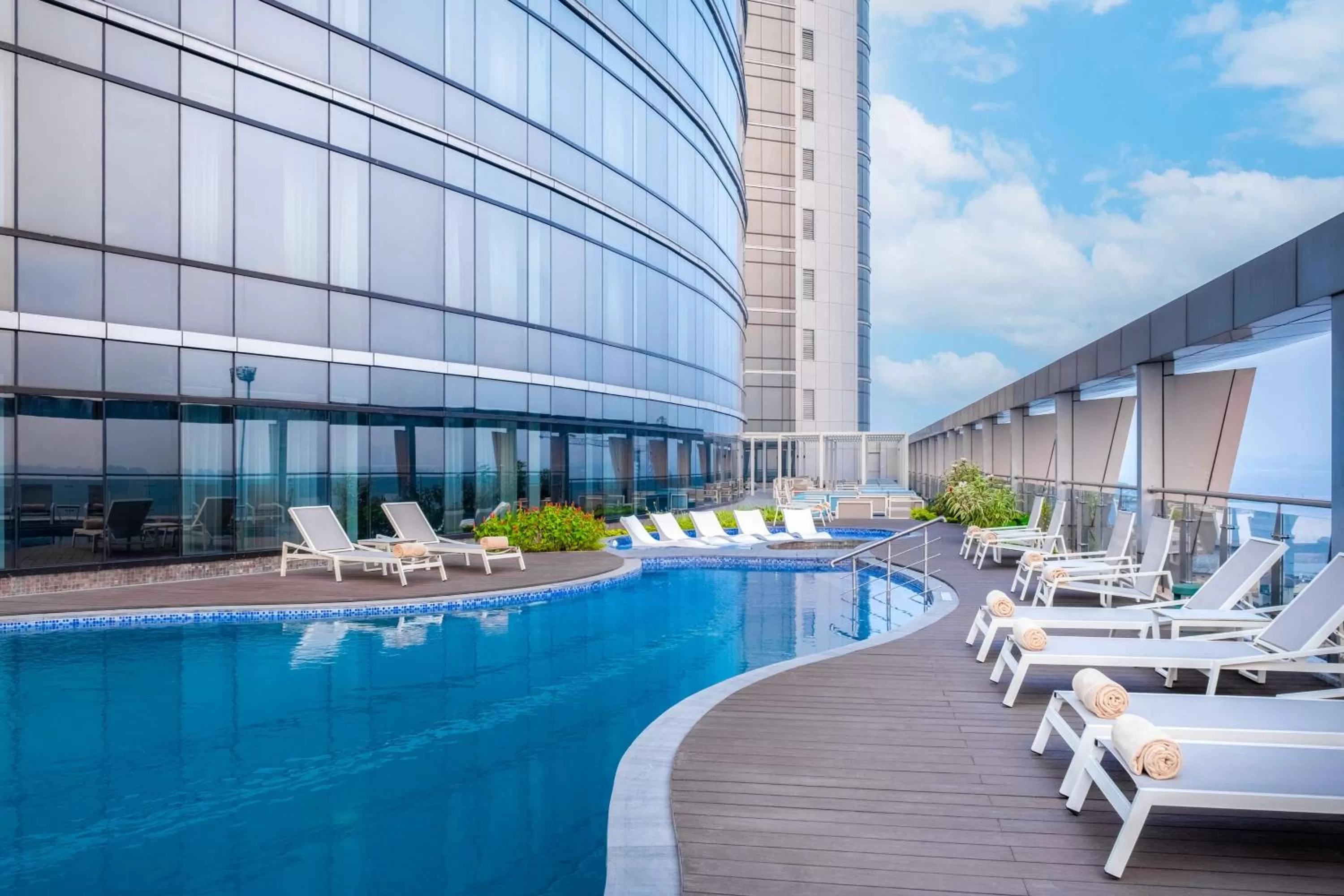 Pool view in Hilton Kinshasa