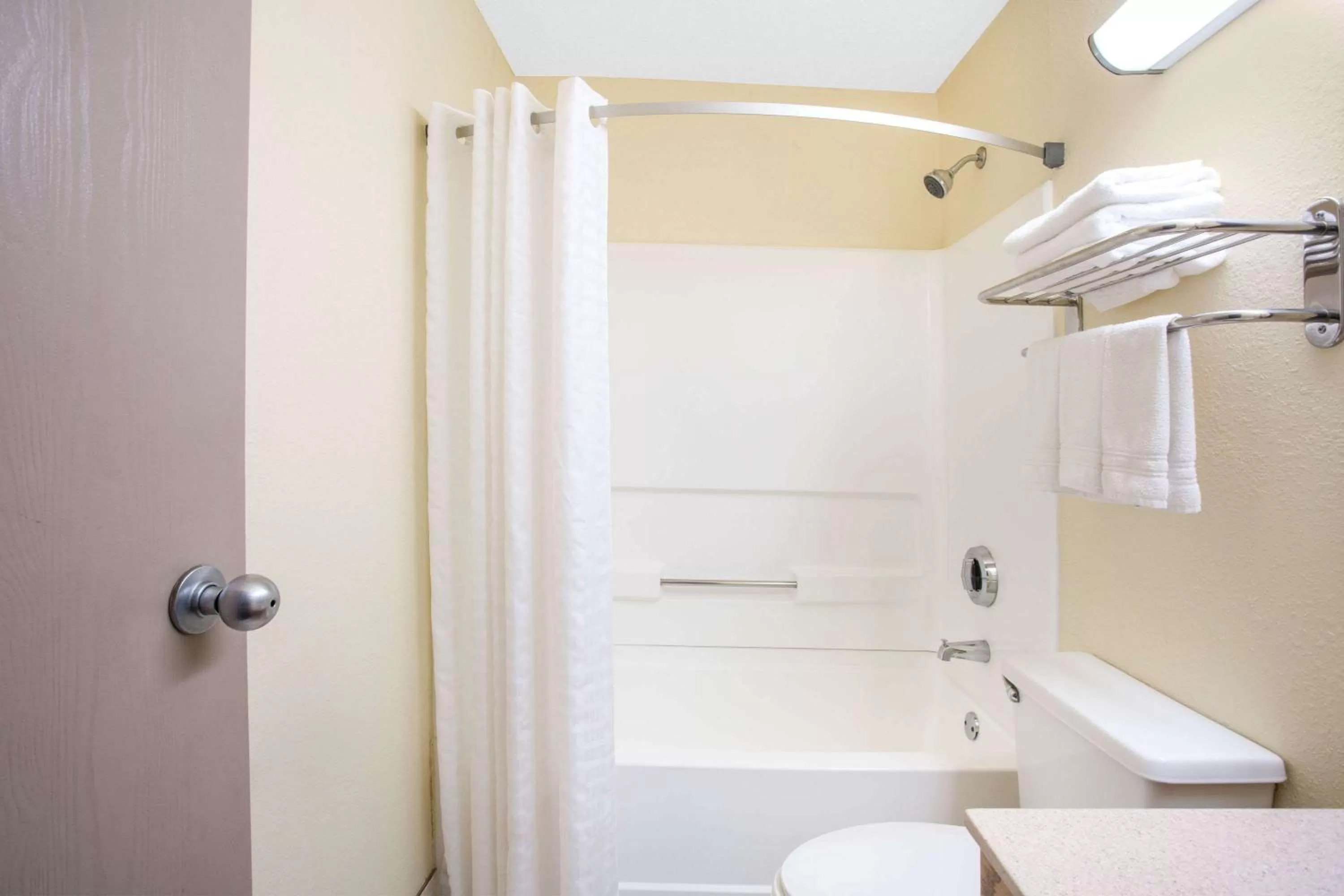 Bathroom in Super 8 by Wyndham Lewisburg