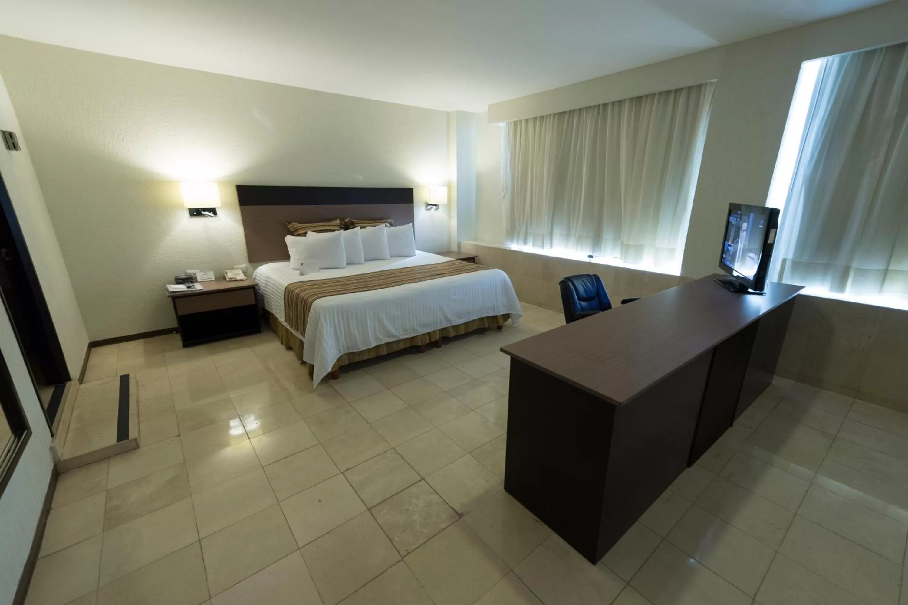 Bed in Ramada Hola Culiacan