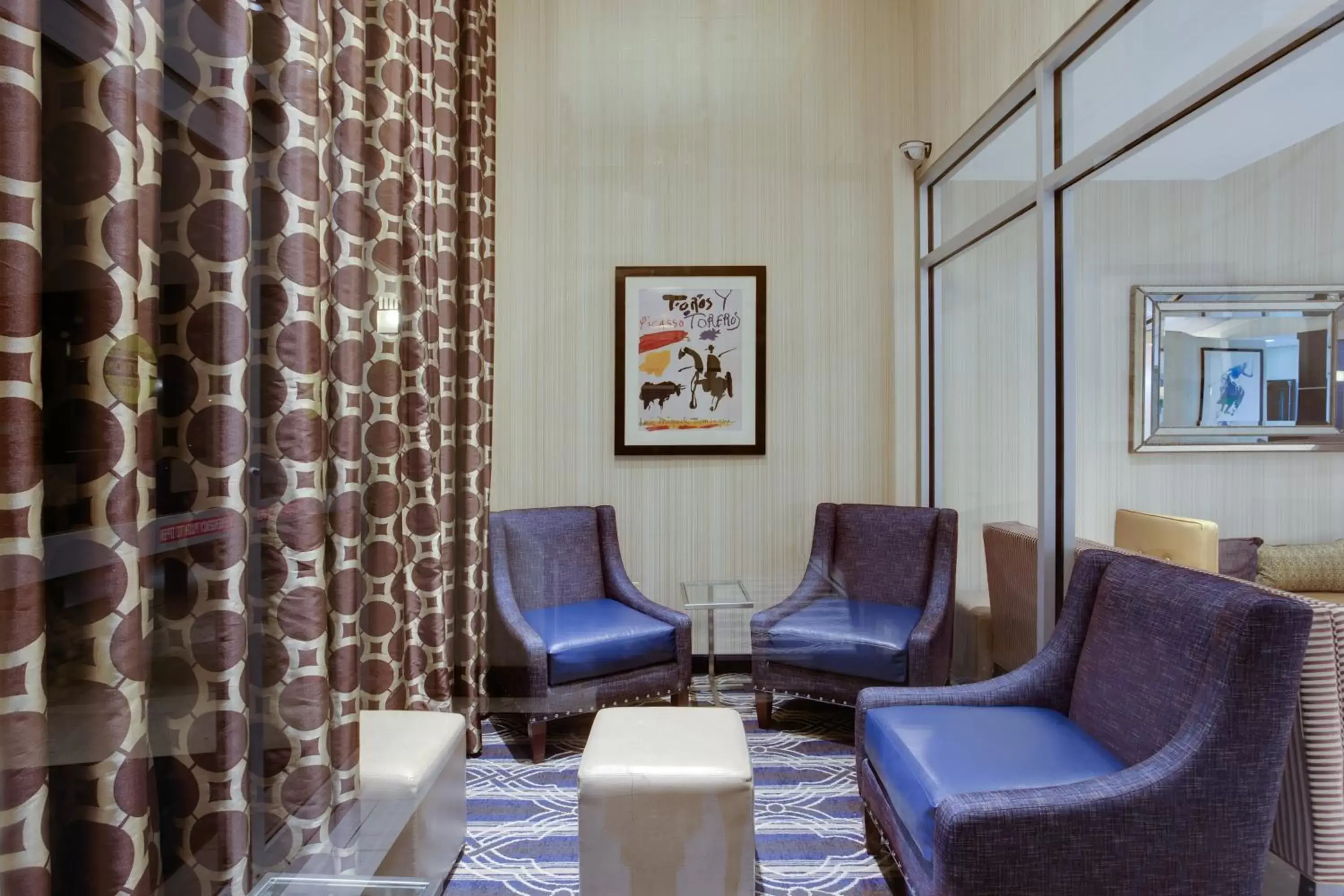 Property building, Seating Area in Holiday Inn Express & Suites Laurel Lakes, an IHG Hotel