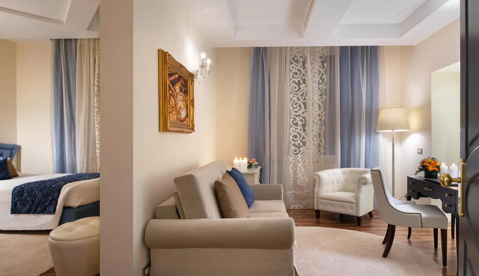 Living room, Bed in Grand Hotel Salsomaggiore