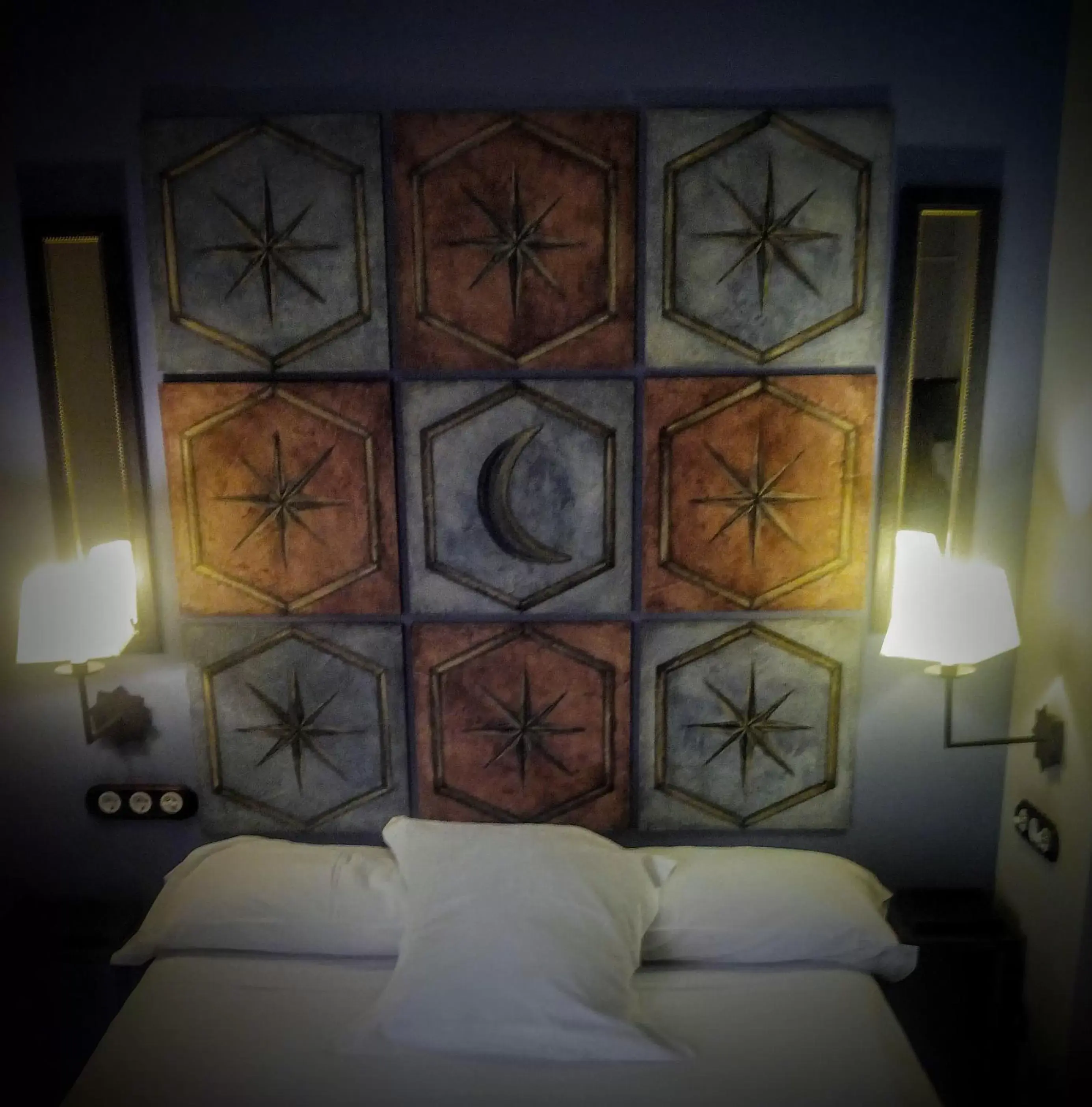 Decorative detail, Bed in El Mudayyan Decorative detail, Bed in El Mudayyan