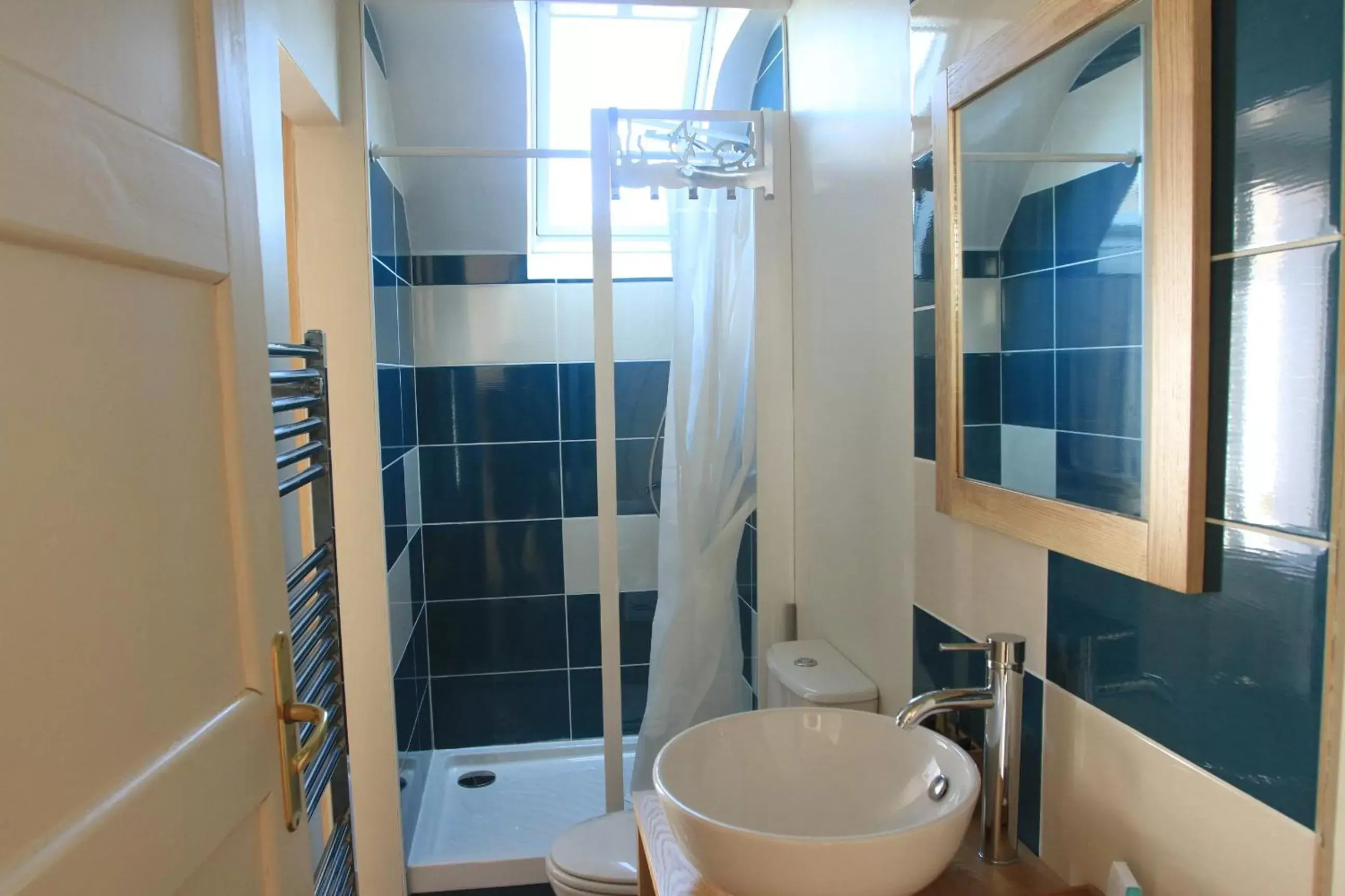 Bathroom in Chambre d'Hôte à Douarnenez