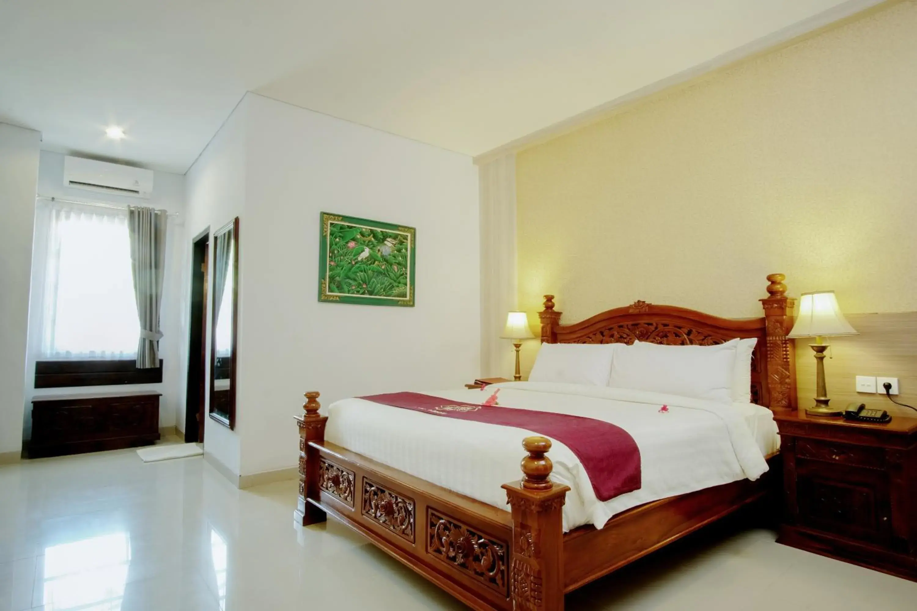 Bedroom, Bed in Puri Saron Senggigi Hotel