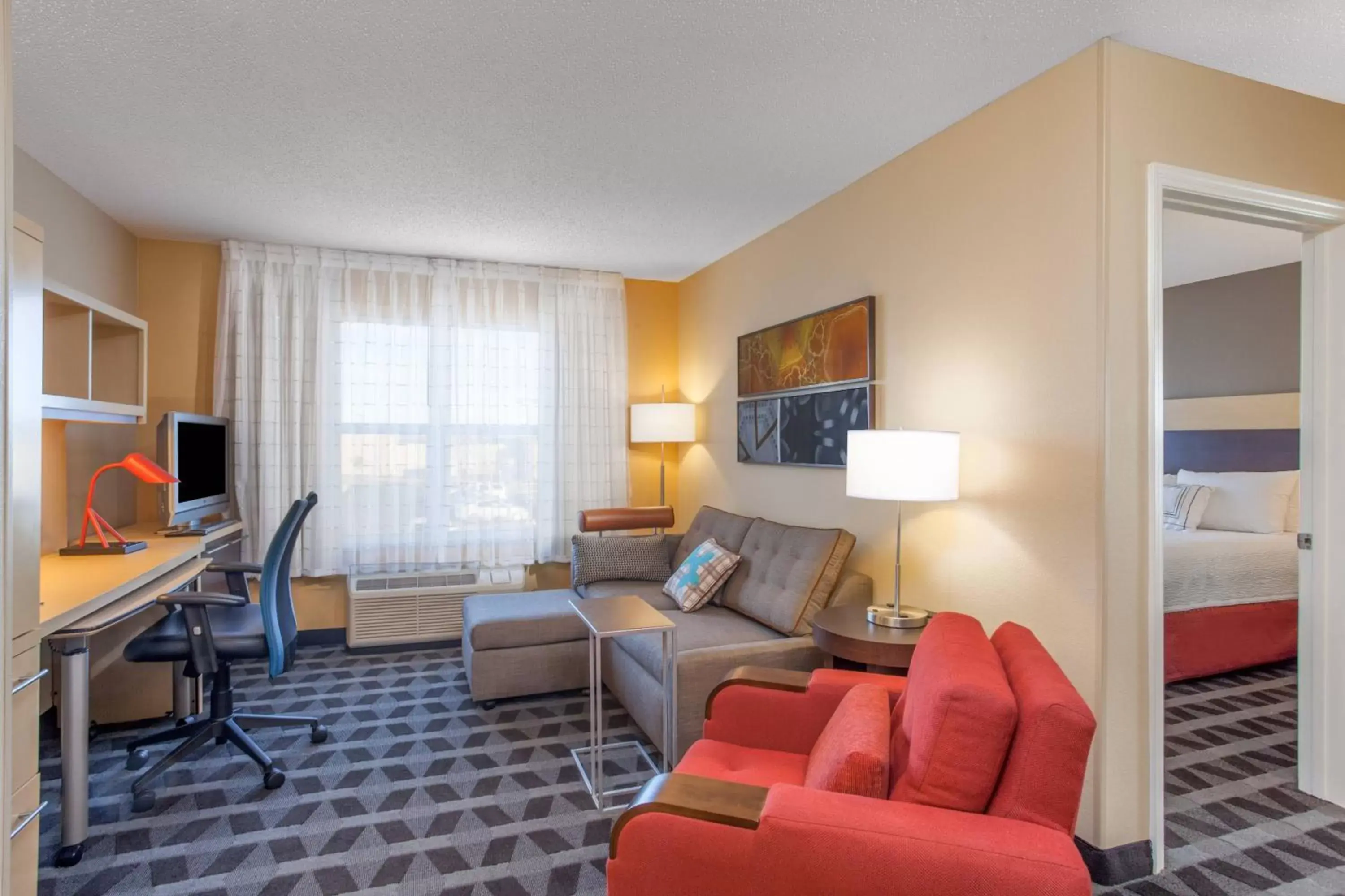 Living room, Seating Area in TownePlace Suites Huntsville