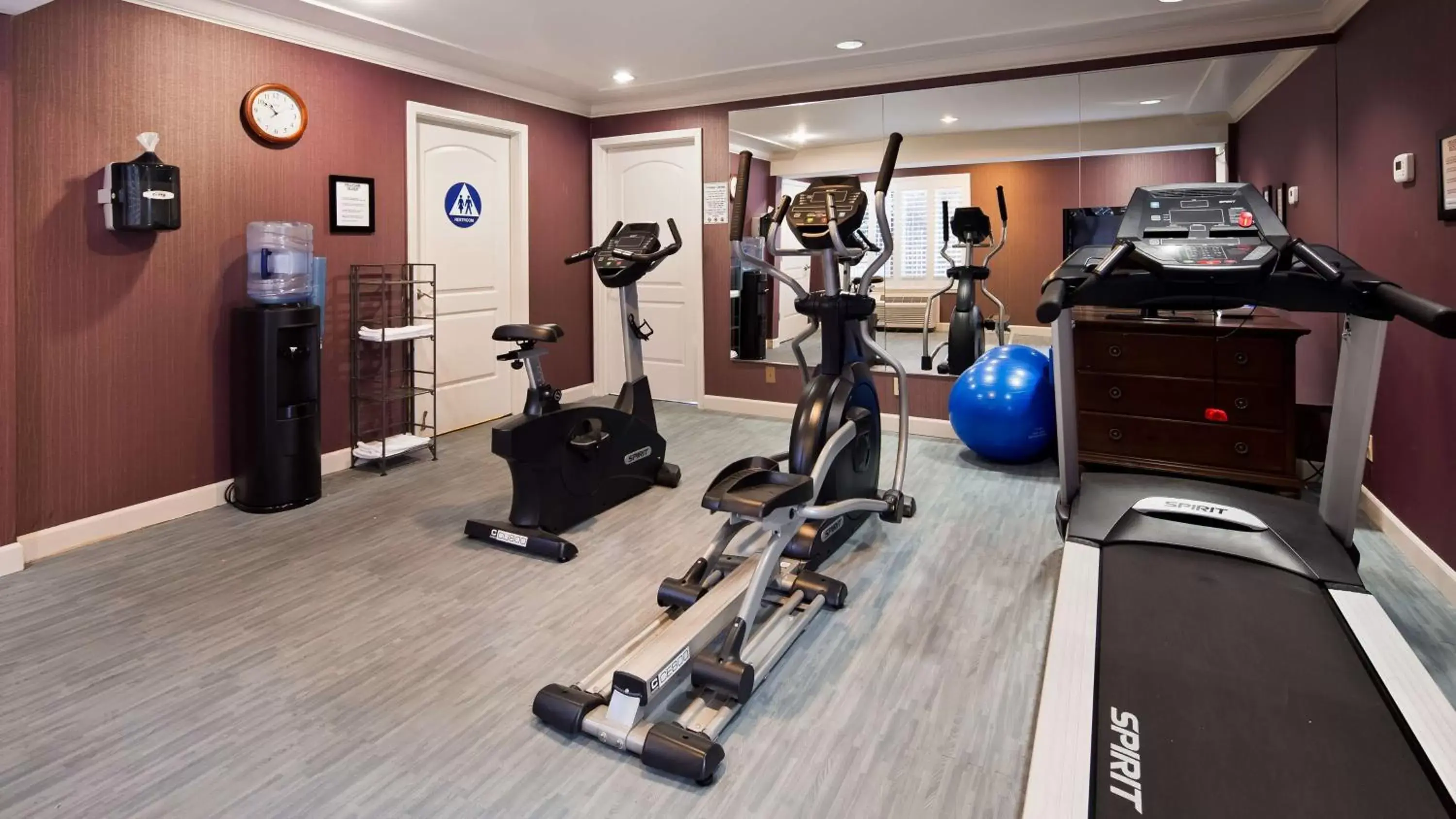 Fitness centre/facilities, Fitness Center/Facilities in Best Western Inn Santa Cruz