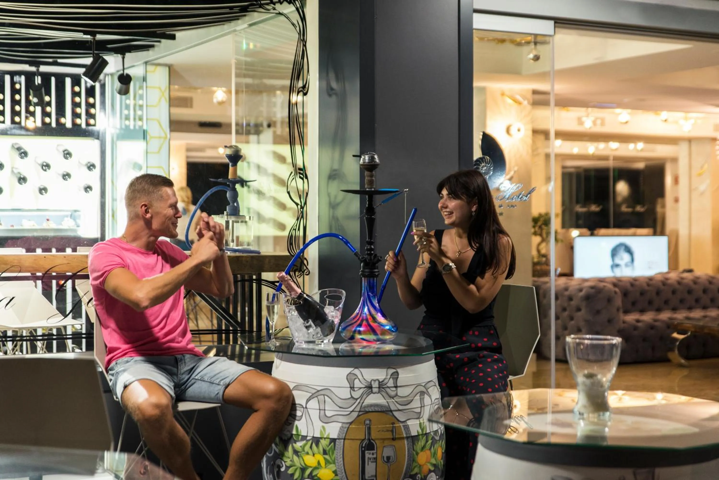 Lounge or bar in Essence Hotel Boutique