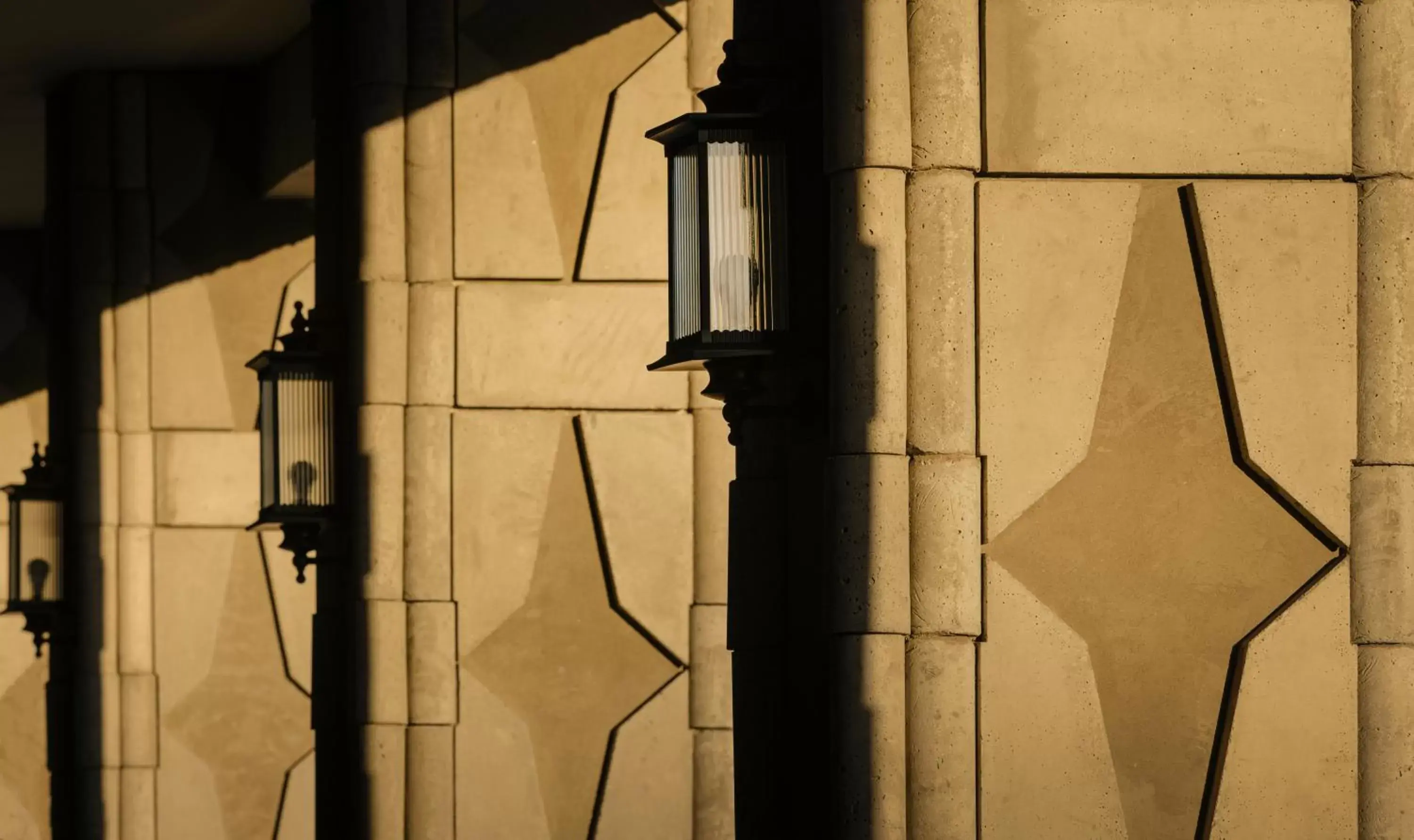 Facade/entrance in Brim Hotel Facade/entrance in Brim Hotel