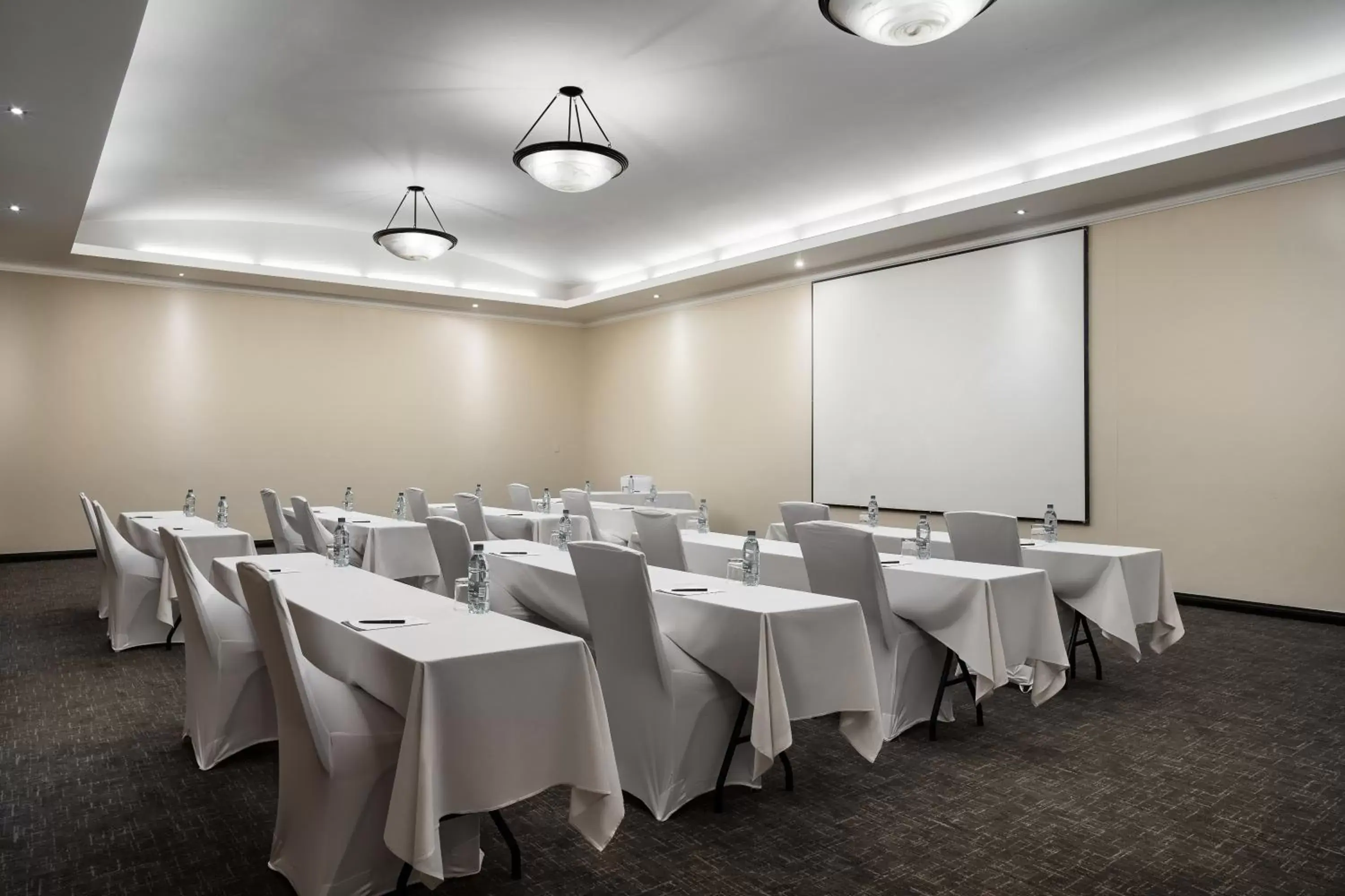 Meeting/conference room in Premier Hotel Pretoria