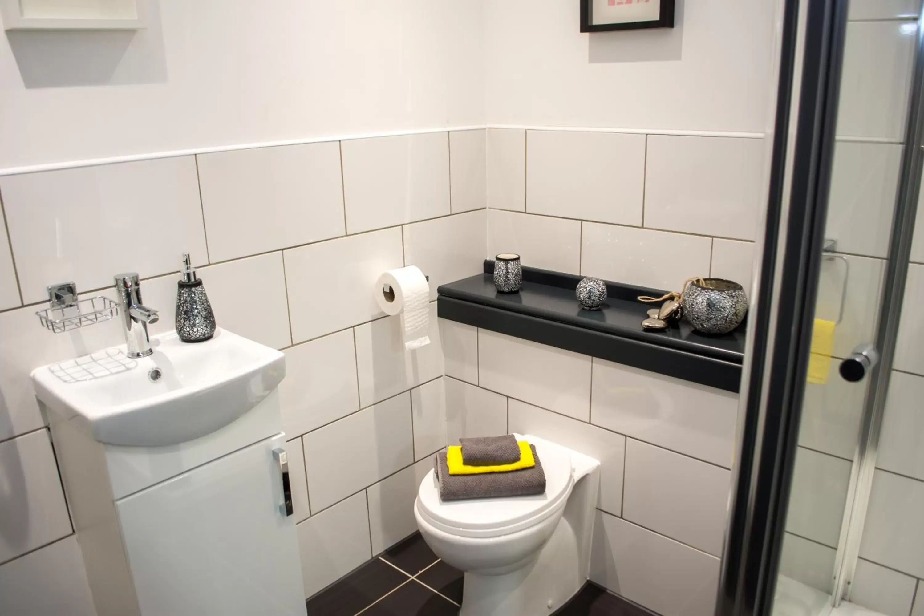 Bathroom in Trivelles Regency, Nottingham