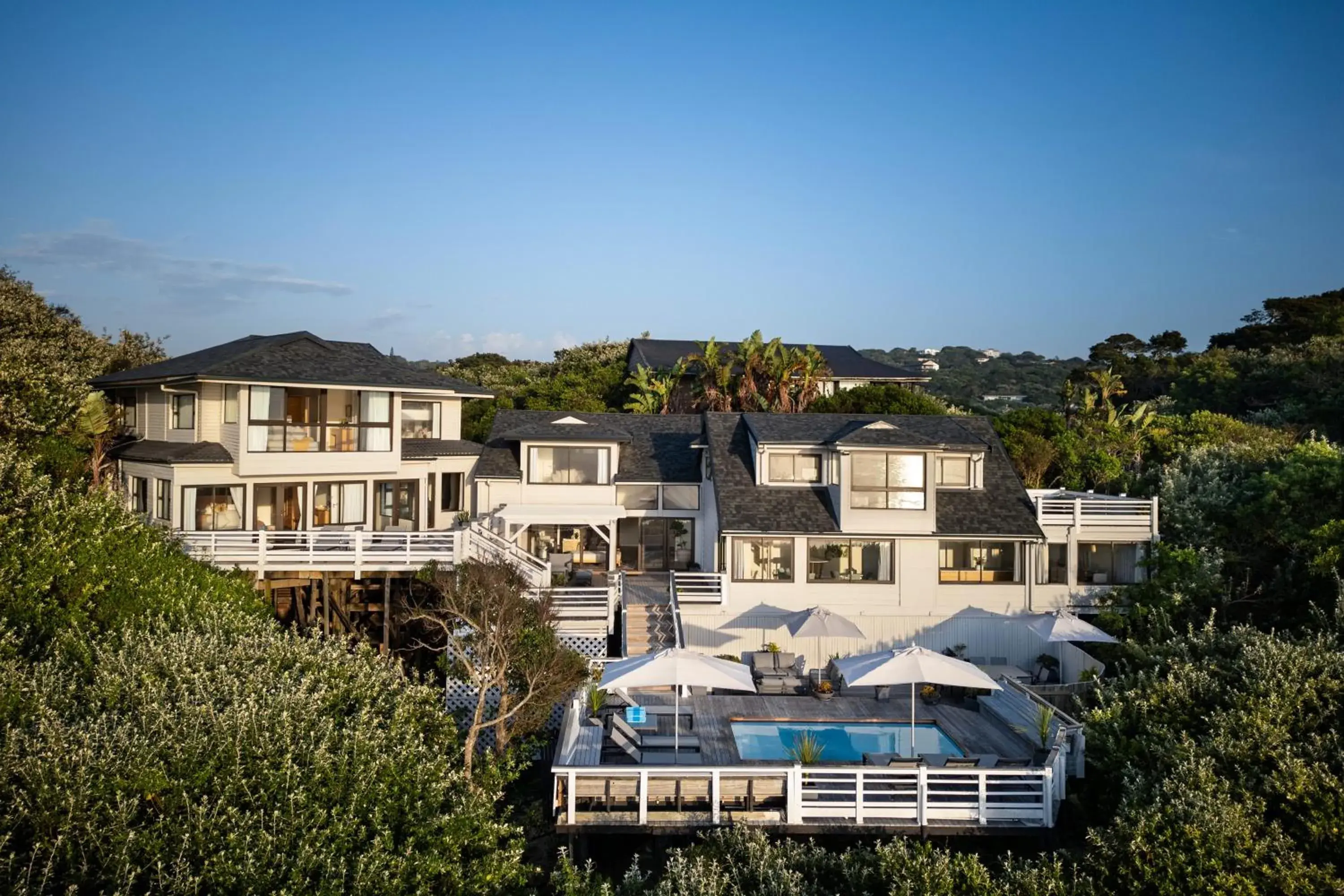 Property building, Pool View in Prana Lodge