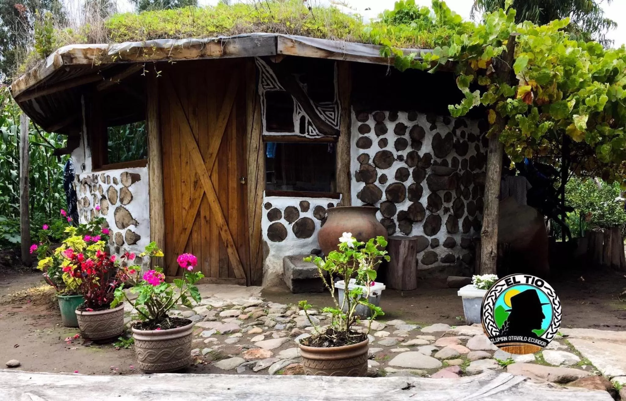 Classic Triple Room in El Tio Hostal