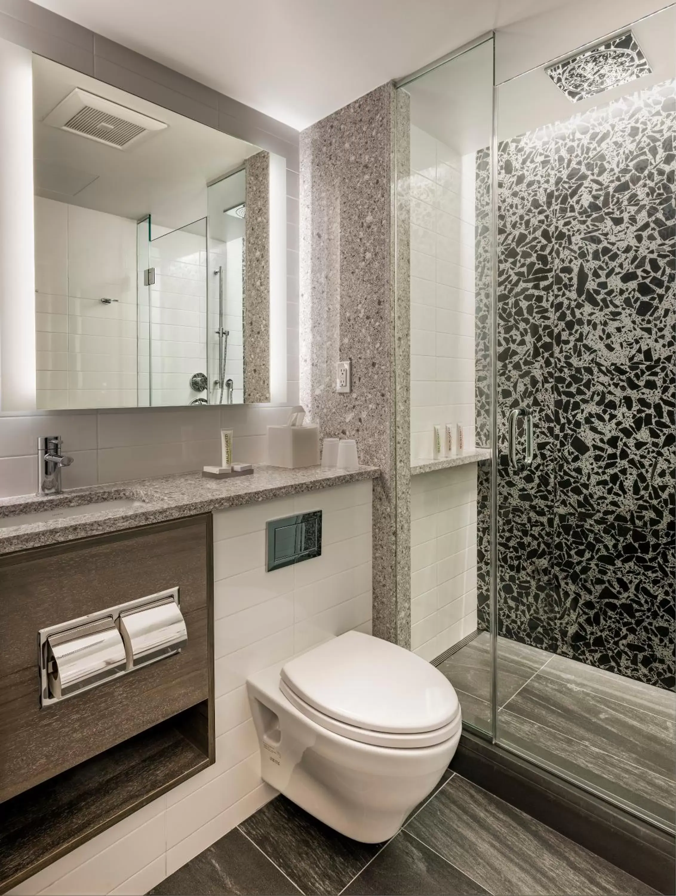 Bathroom in Carnegie Hotel