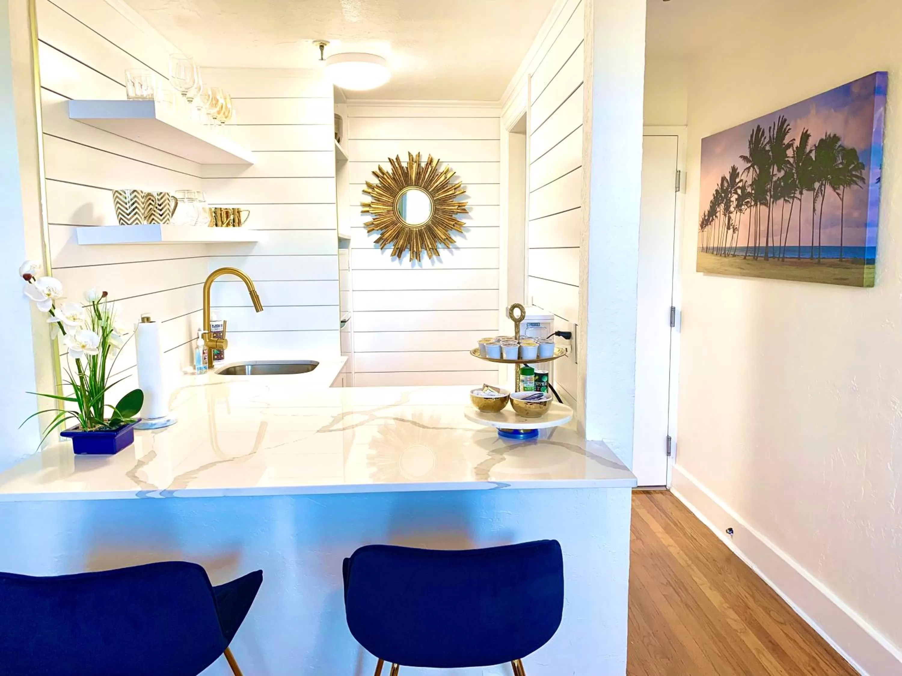 Kitchen or kitchenette in Tropicals of Palm Beach