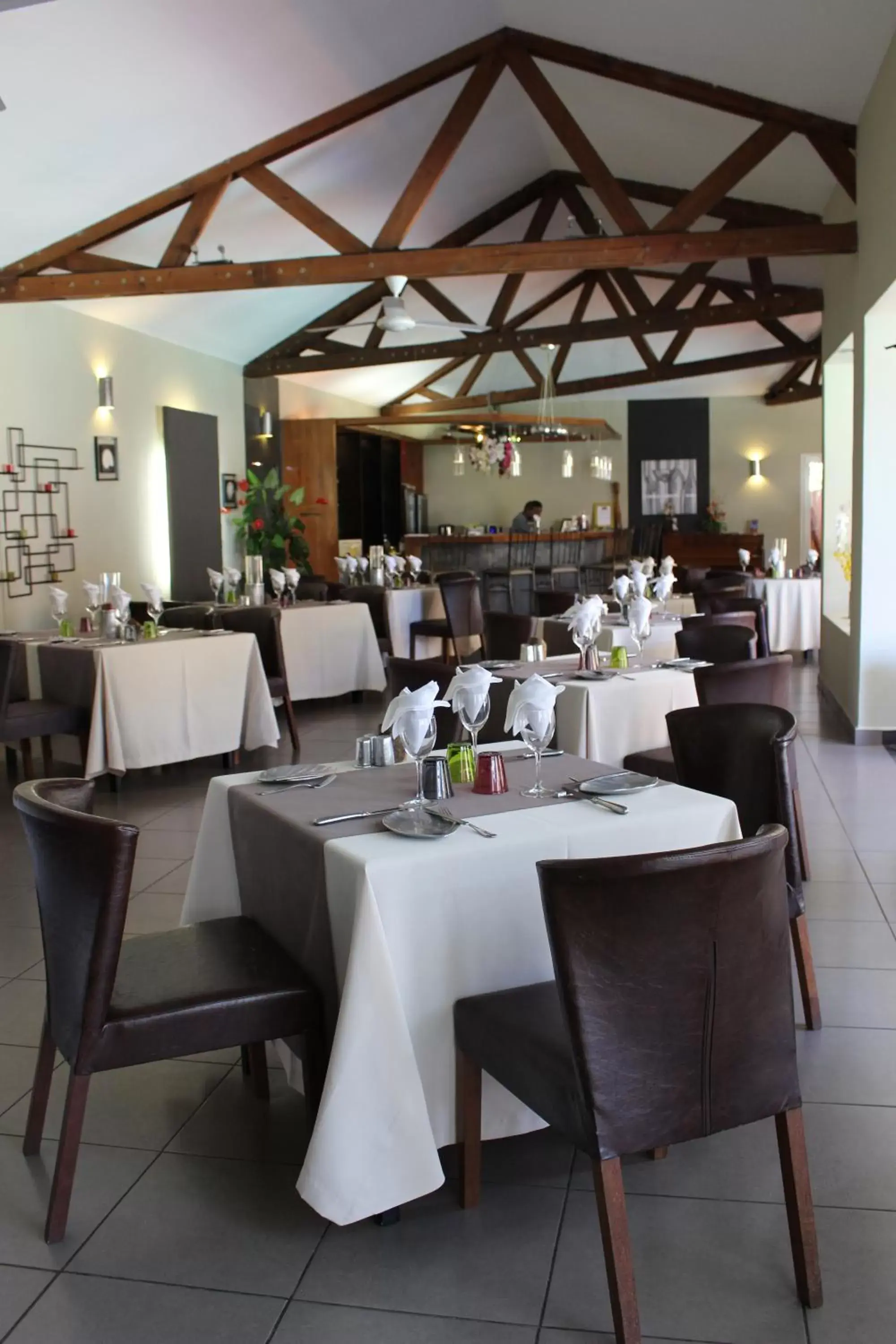 Patio, Restaurant/Places to Eat in Relais des Plateaux & Spa– Ivato International Airport