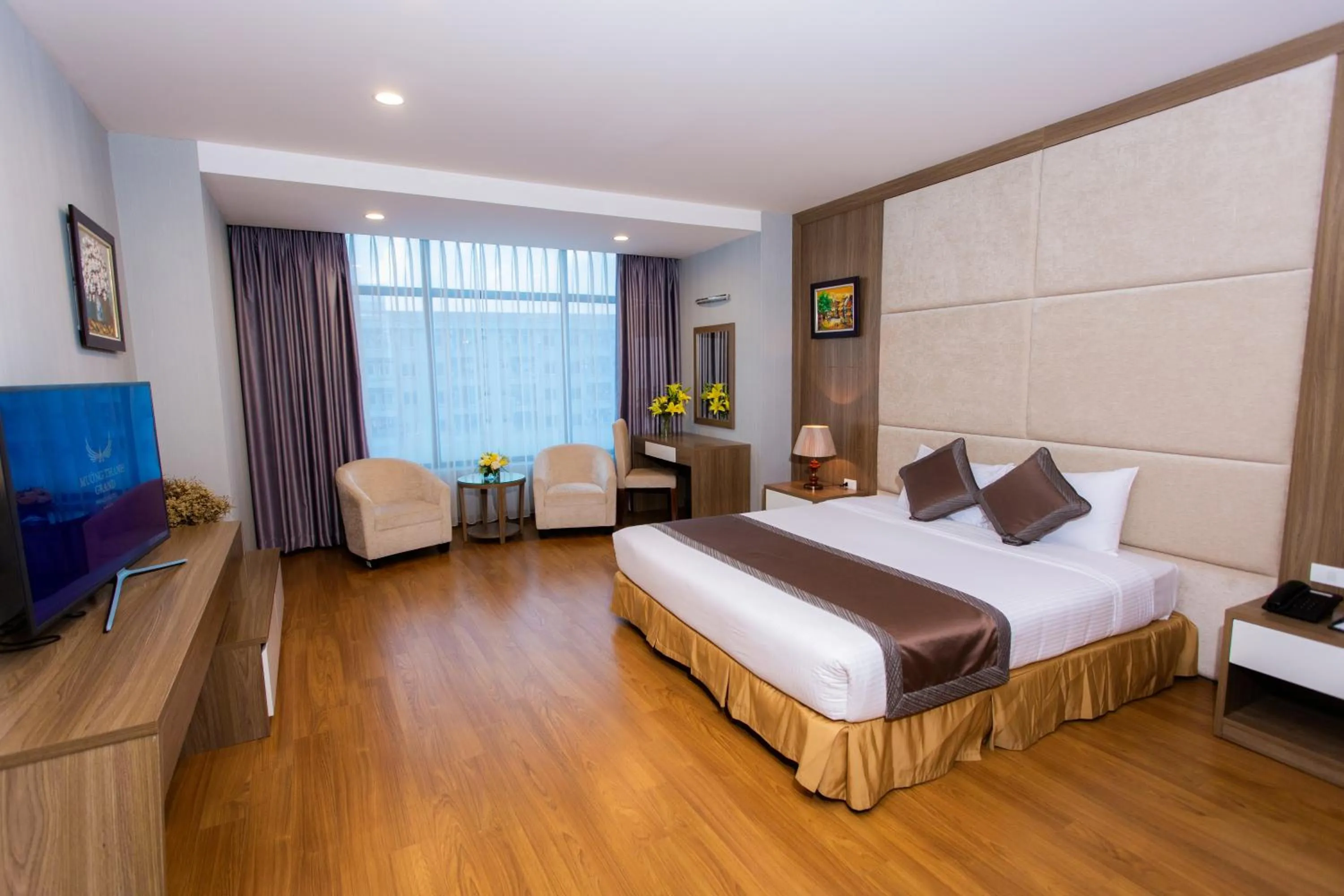 Bed in Muong Thanh Grand Hanoi Hotel