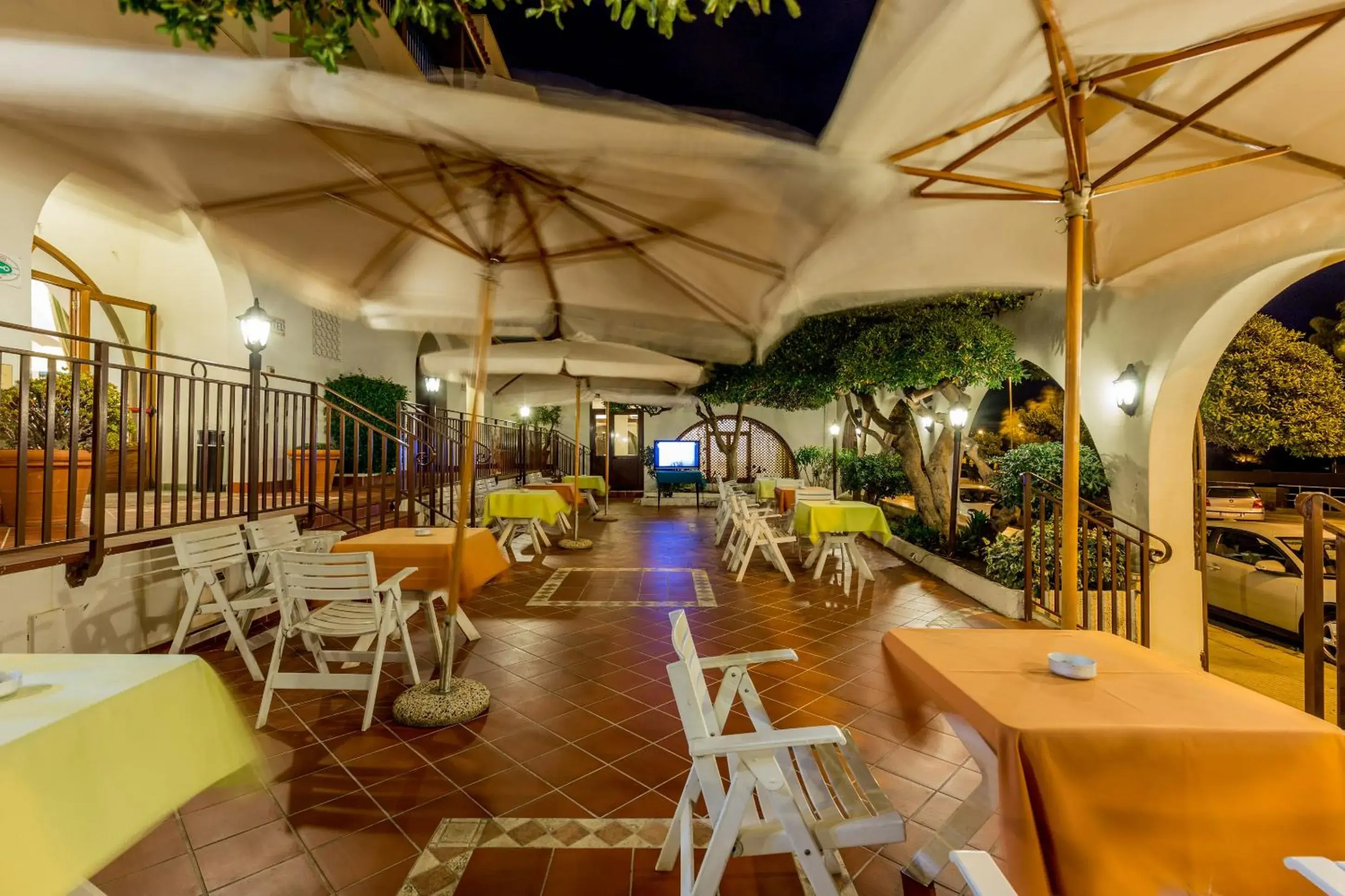 Balcony/Terrace, Restaurant/Places to Eat in Hotel El Balear