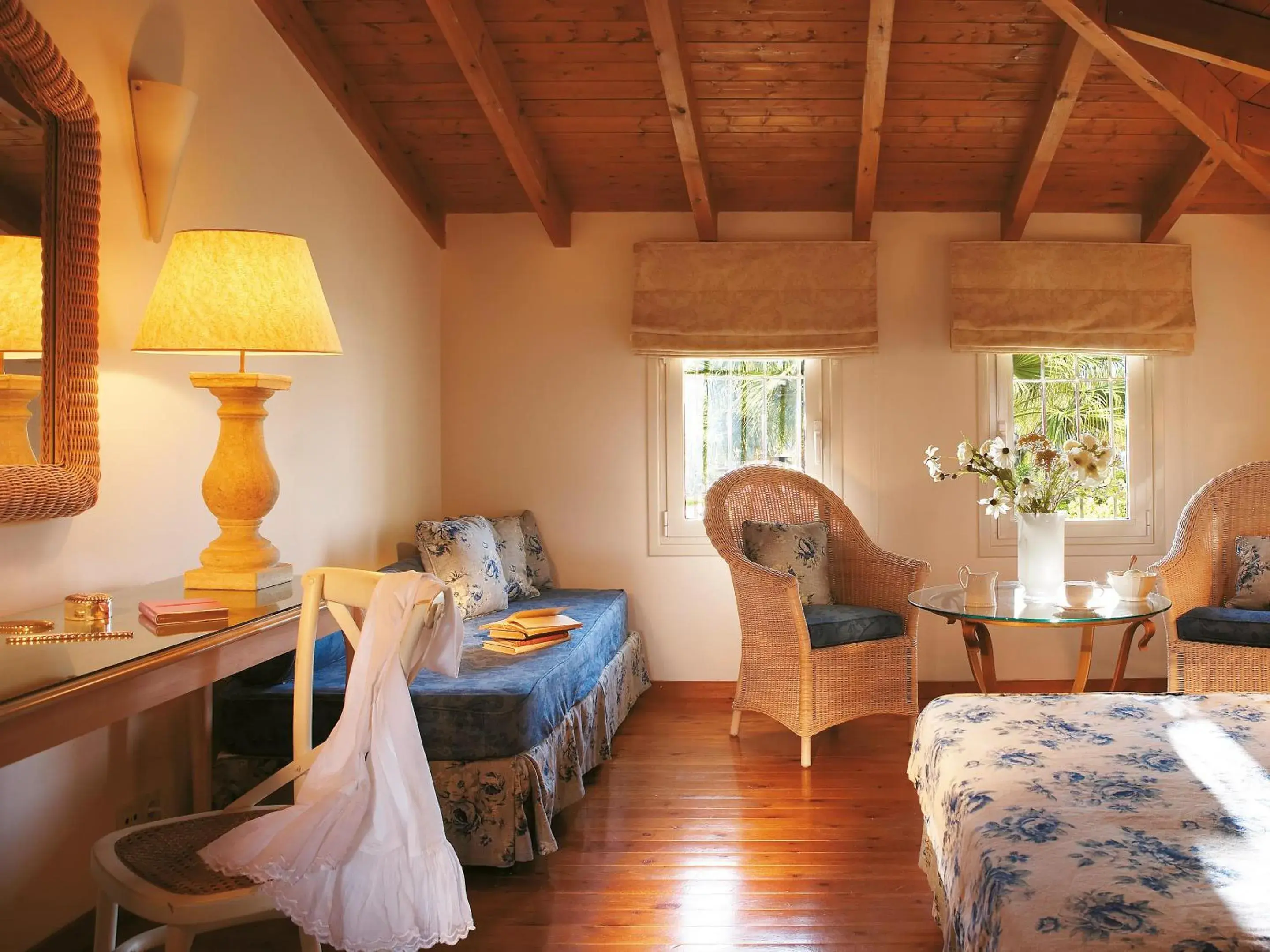 Photo of the whole room, Seating Area in Grecotel Kos Imperial