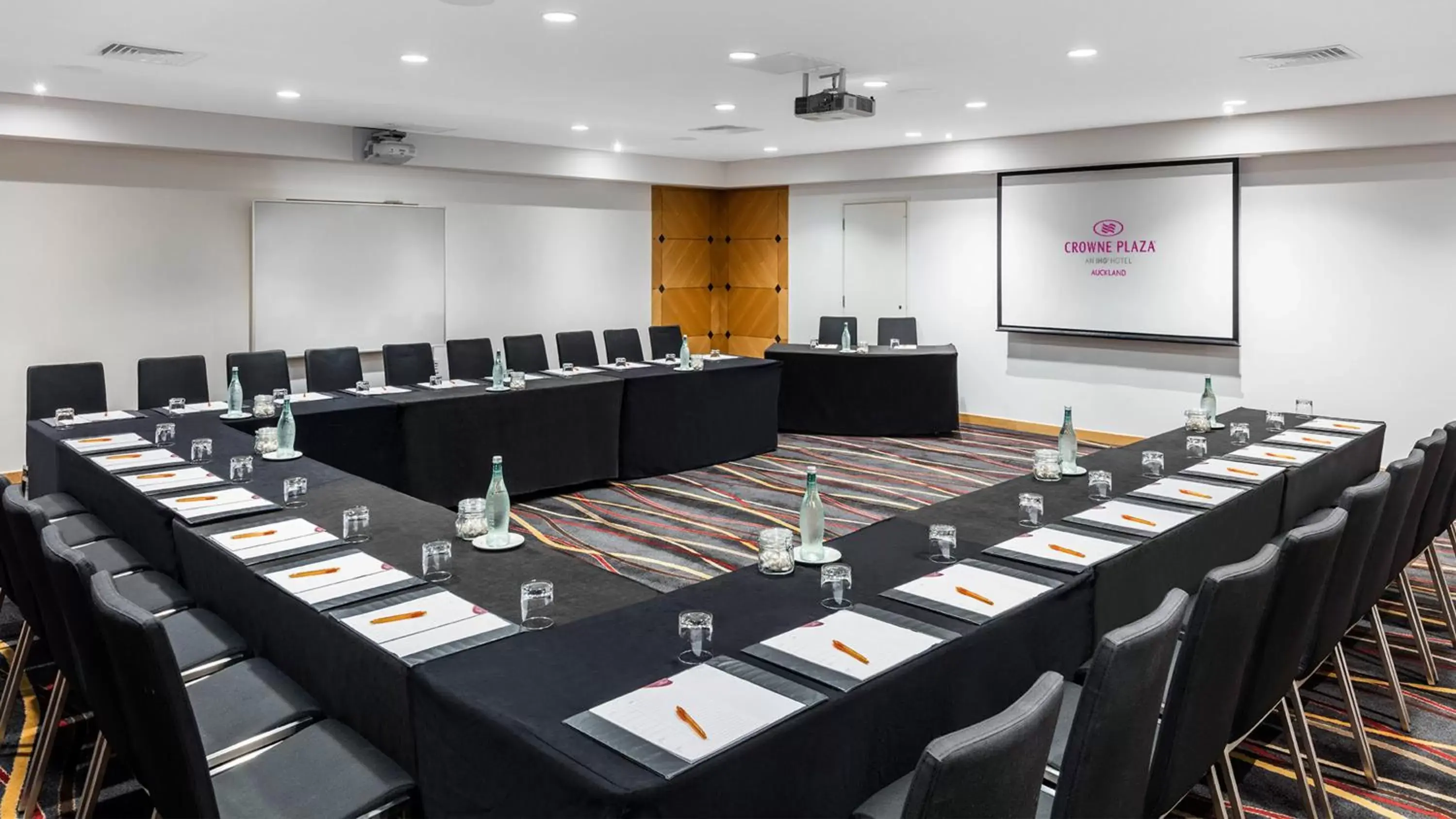 Meeting/conference room in Crowne Plaza Auckland, an IHG Hotel