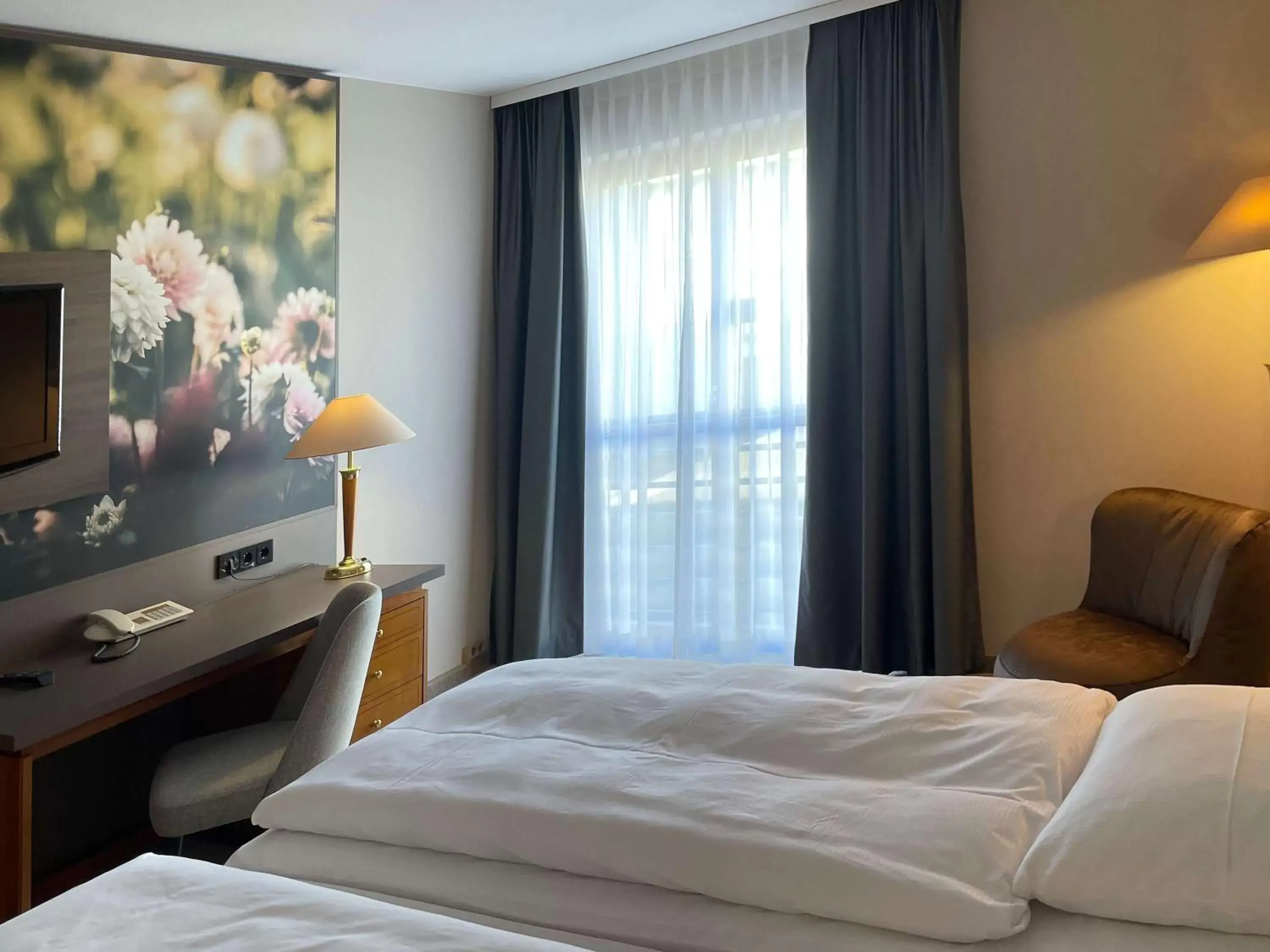 Bedroom, Bed in Mercure Hotel Gera City