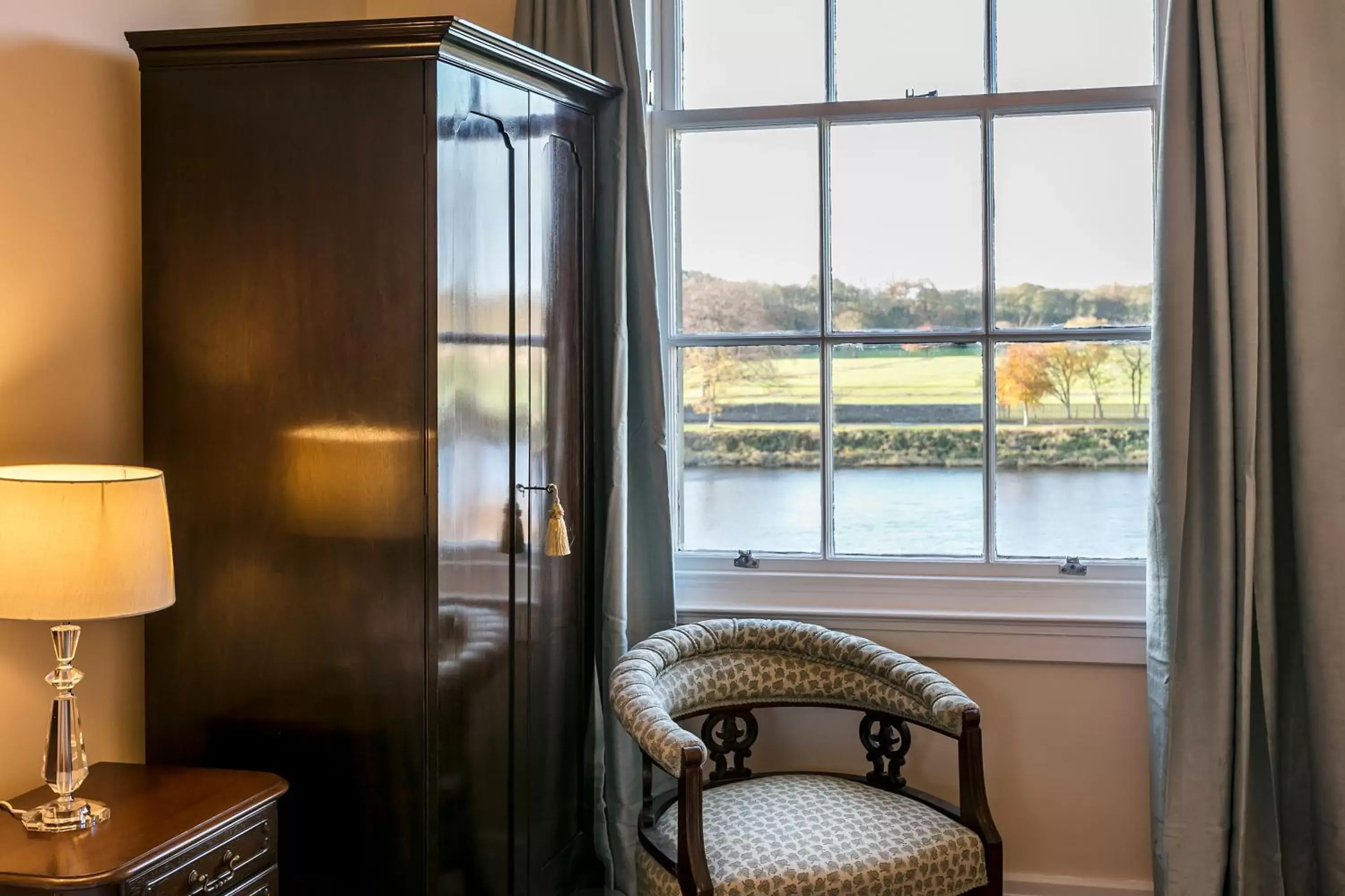 Bedroom, Seating Area in Ednam House Hotel