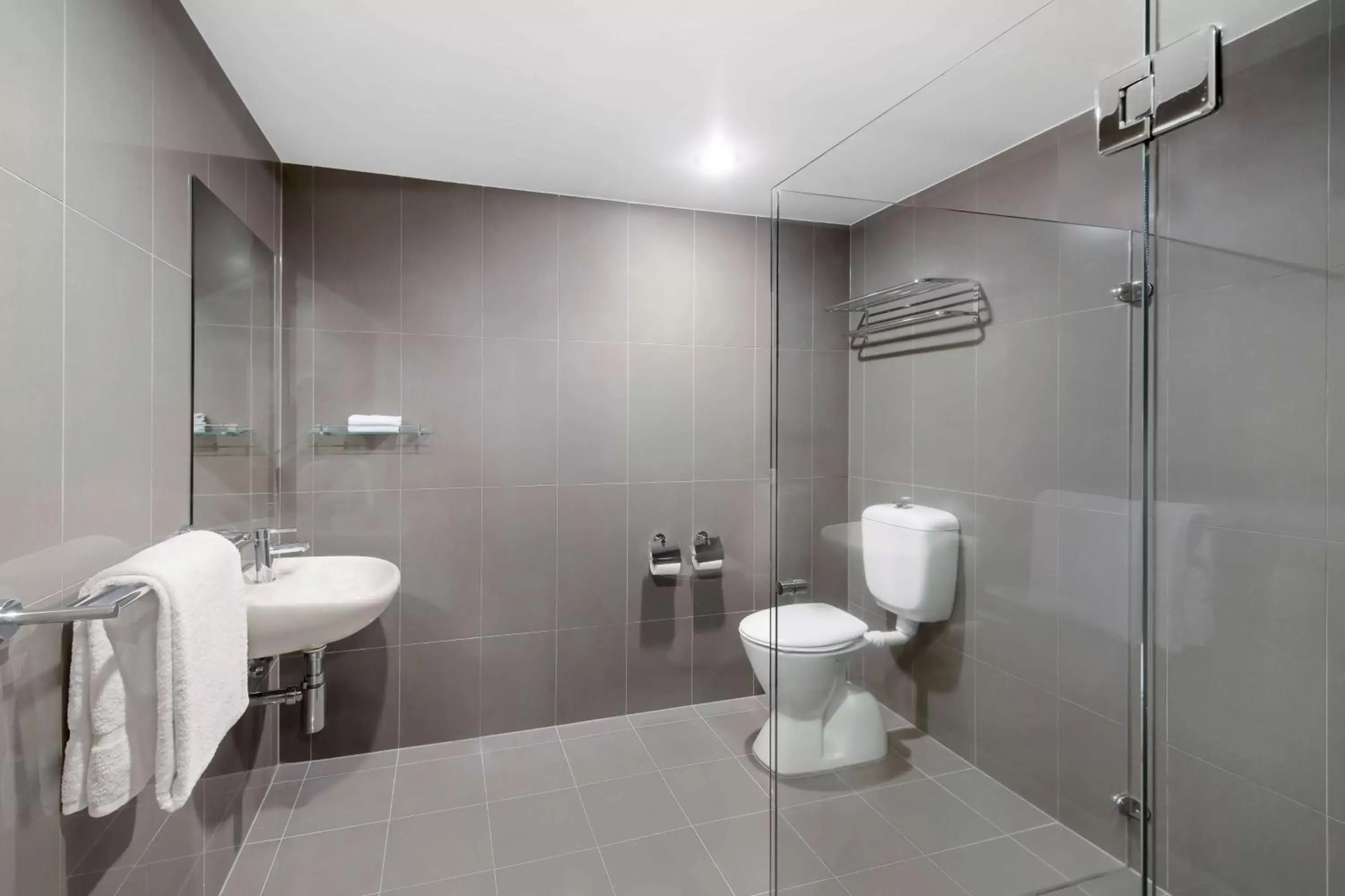 Bathroom in Adina Serviced Apartments Canberra Dickson