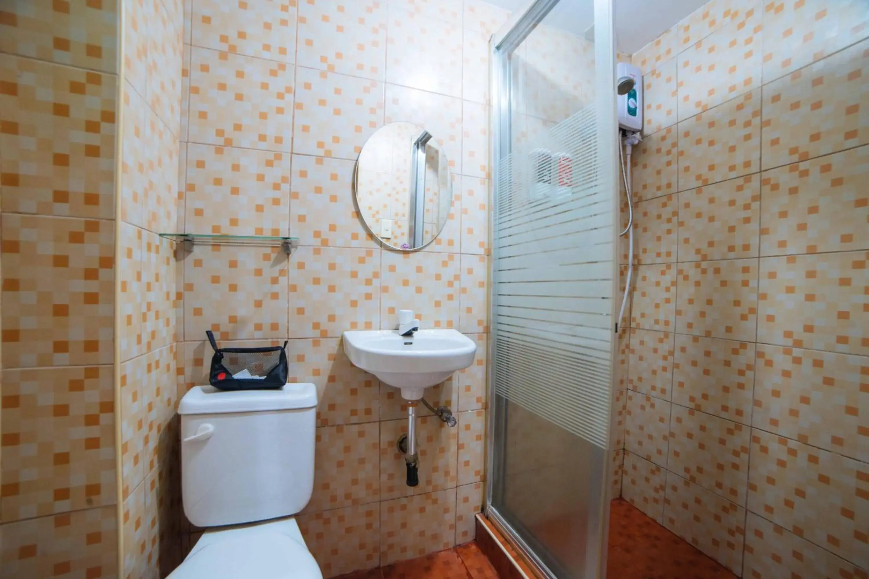 Bathroom in L Mansion 2 Palanan Makati City