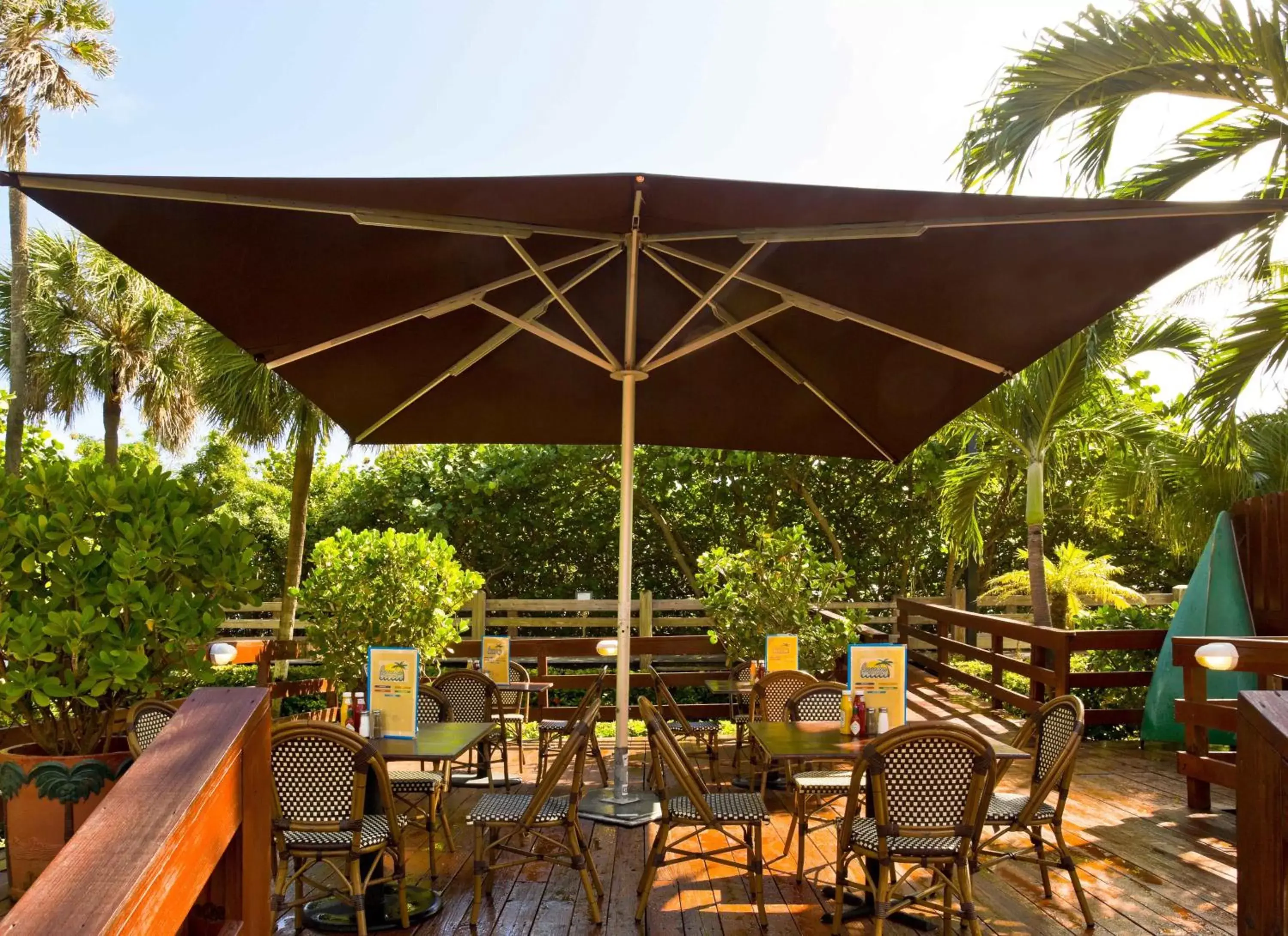 Restaurant/Places to Eat in Lexington by Hotel RL Miami Beach
