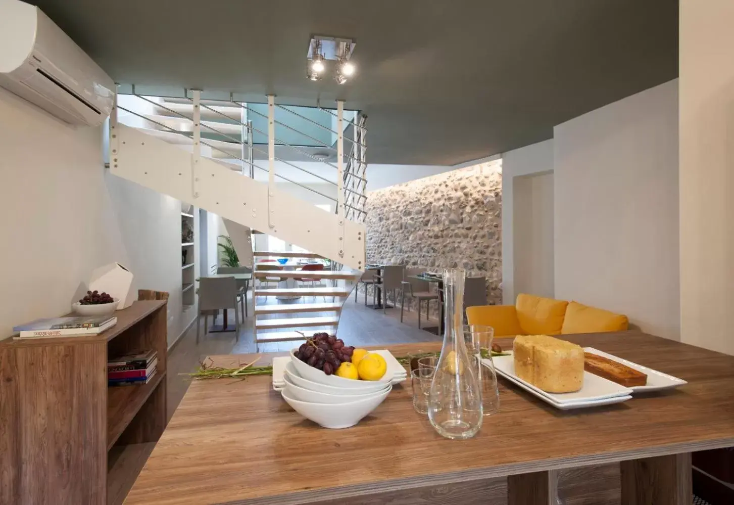 Property building, Dining Area in B&B La Bellavita del Garda Luxury