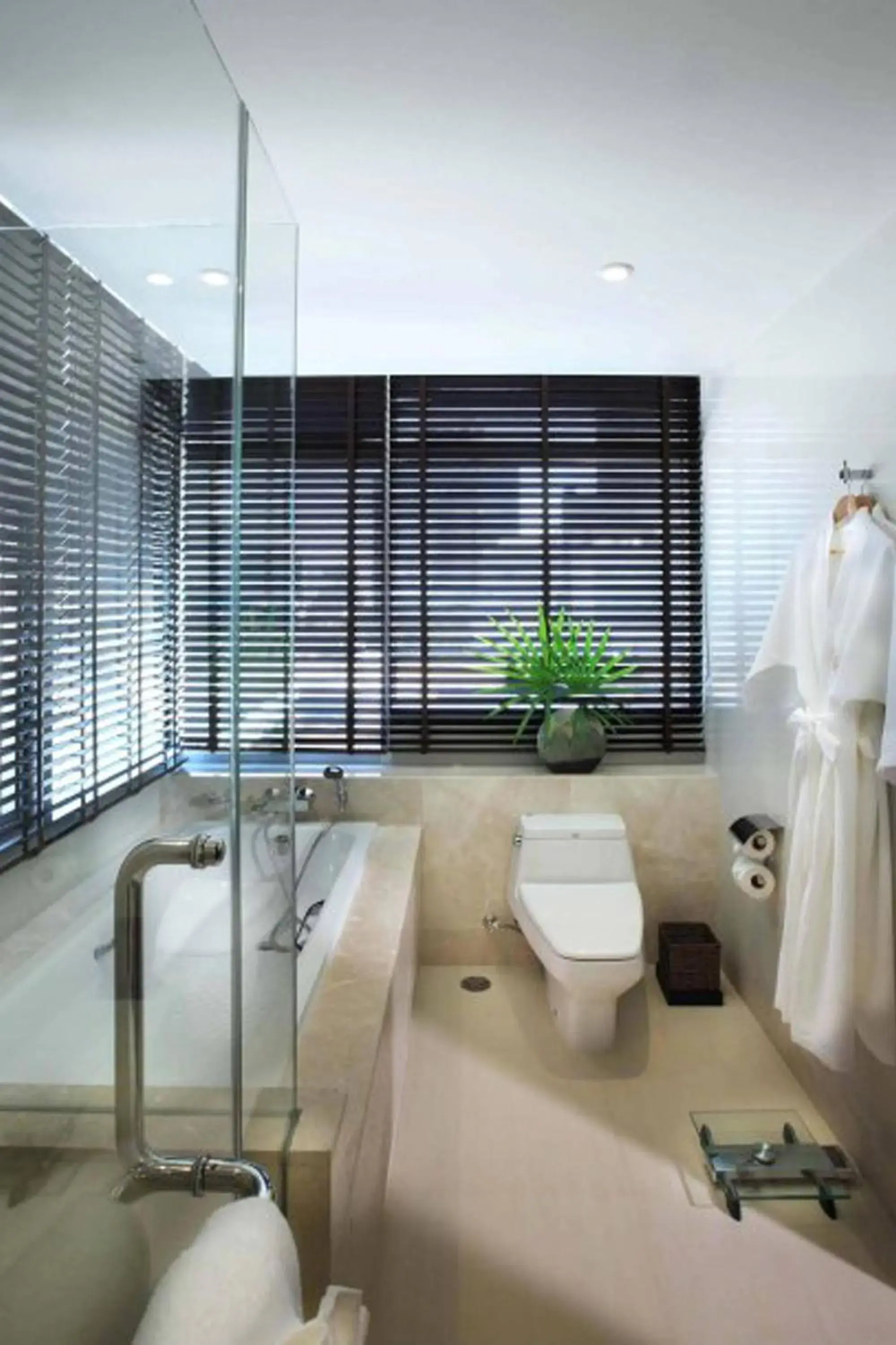 Bathroom in Sathorn Vista, Bangkok - Marriott Executive Apartments