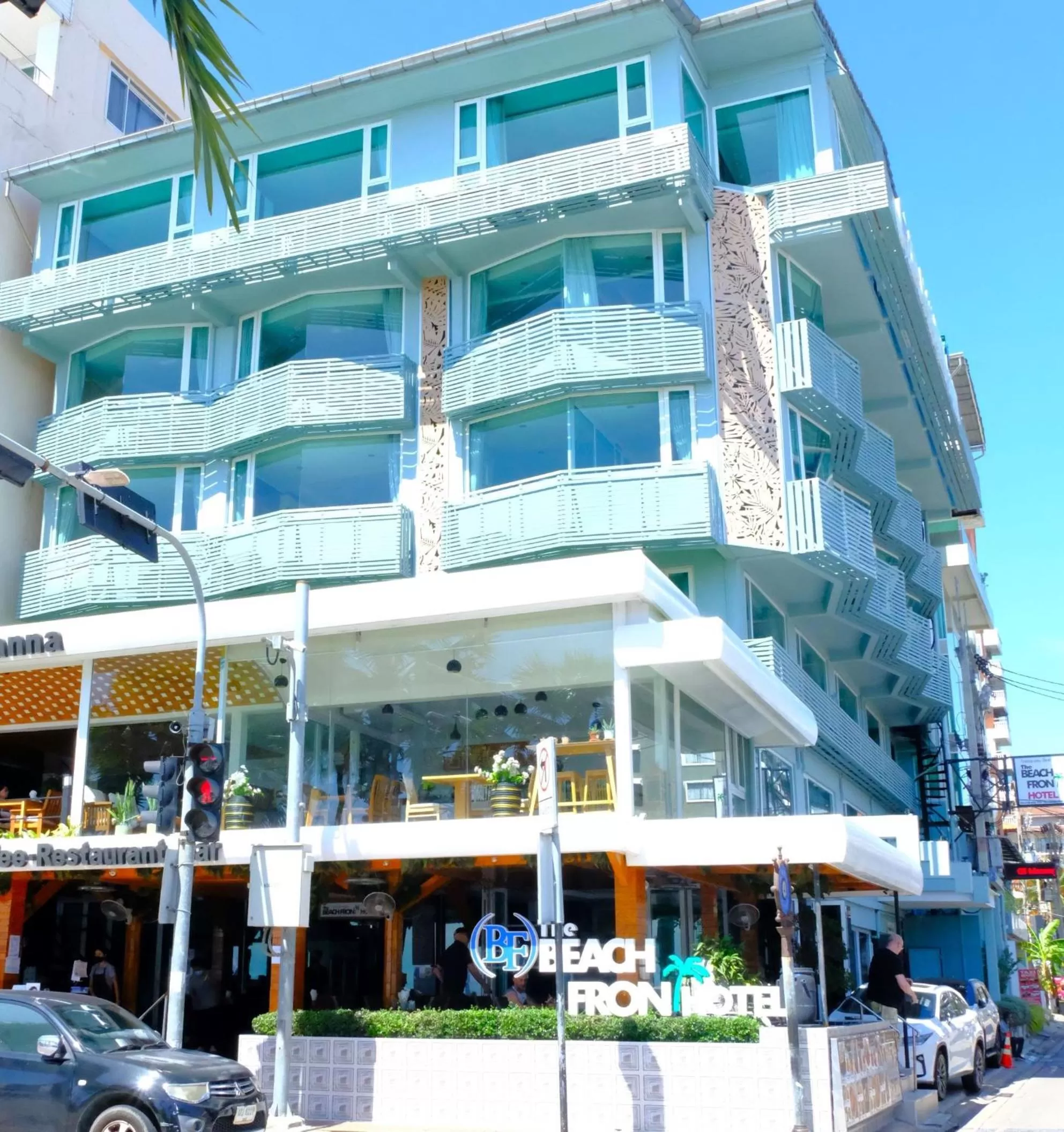 Property building in The Beach Front Resort, Pattaya