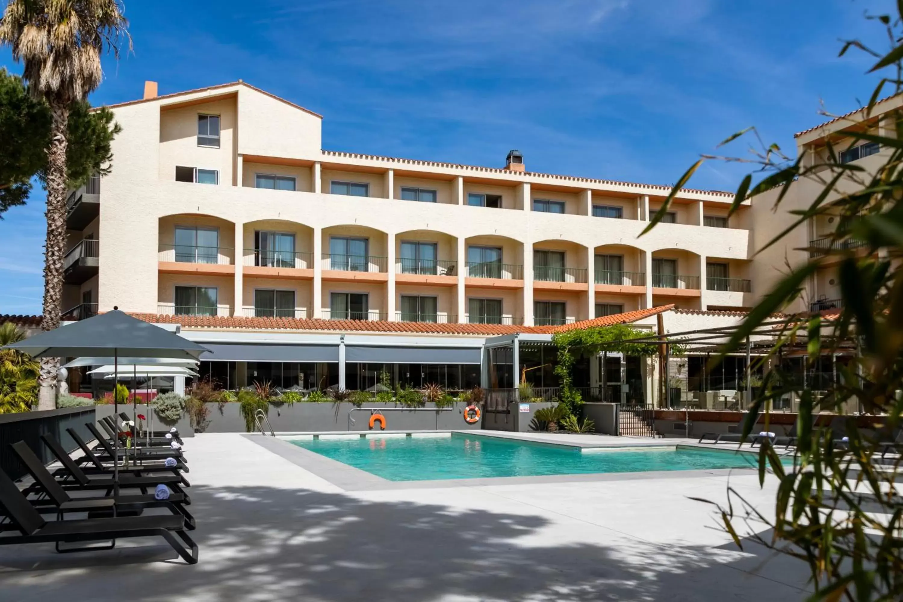 Property Building in Holiday Inn Perpignan, an IHG Hotel