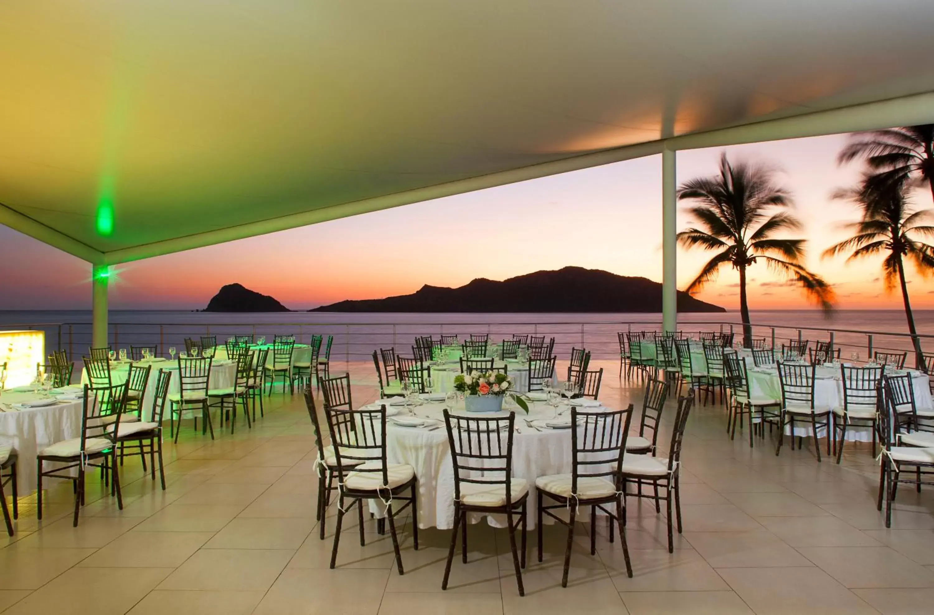 Banquet/Function facilities, Restaurant/Places to Eat in Emporio Mazatlan
