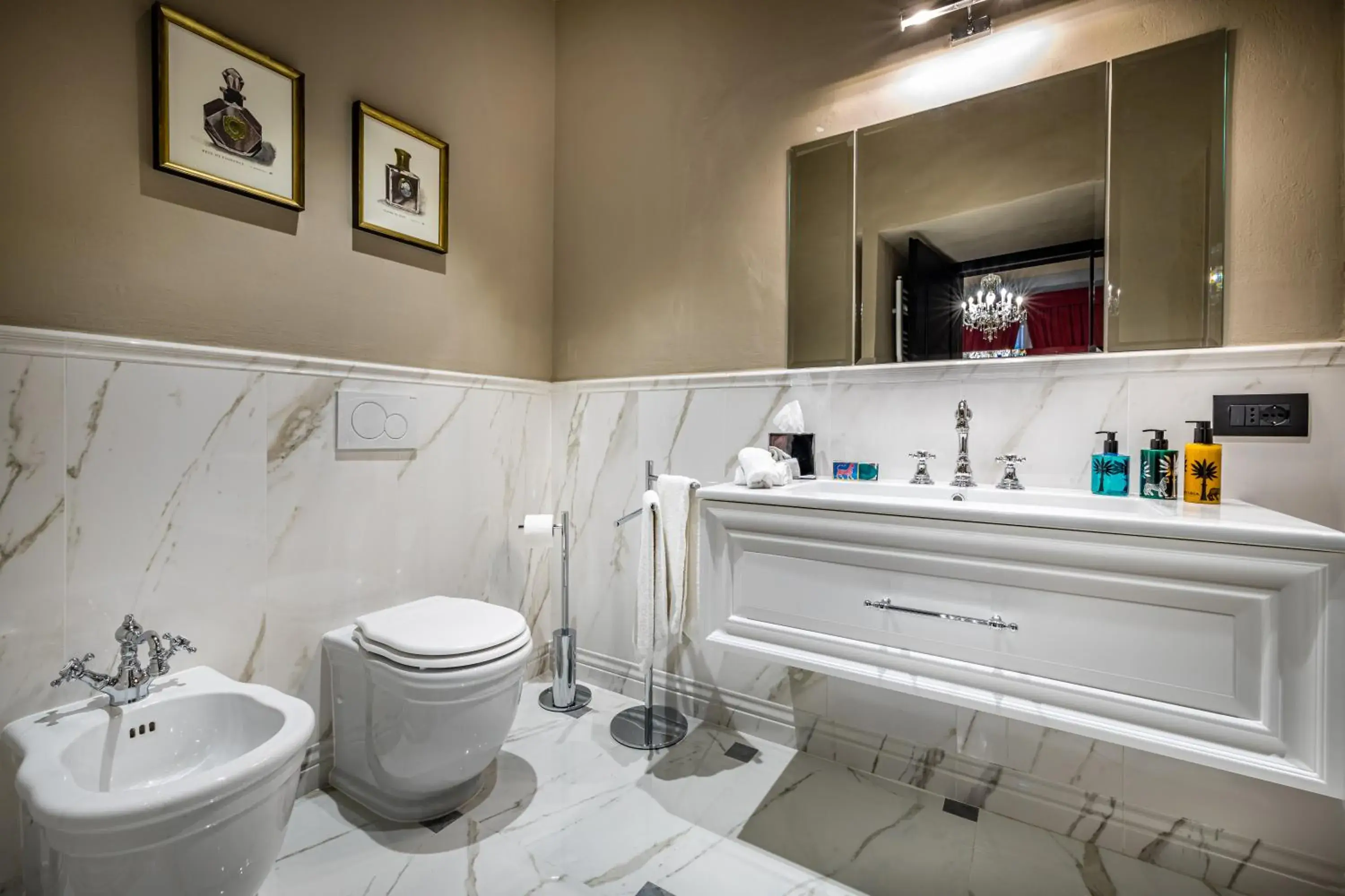 Bathroom in Palazzo Bianca Cappello Residenza d'Epoca