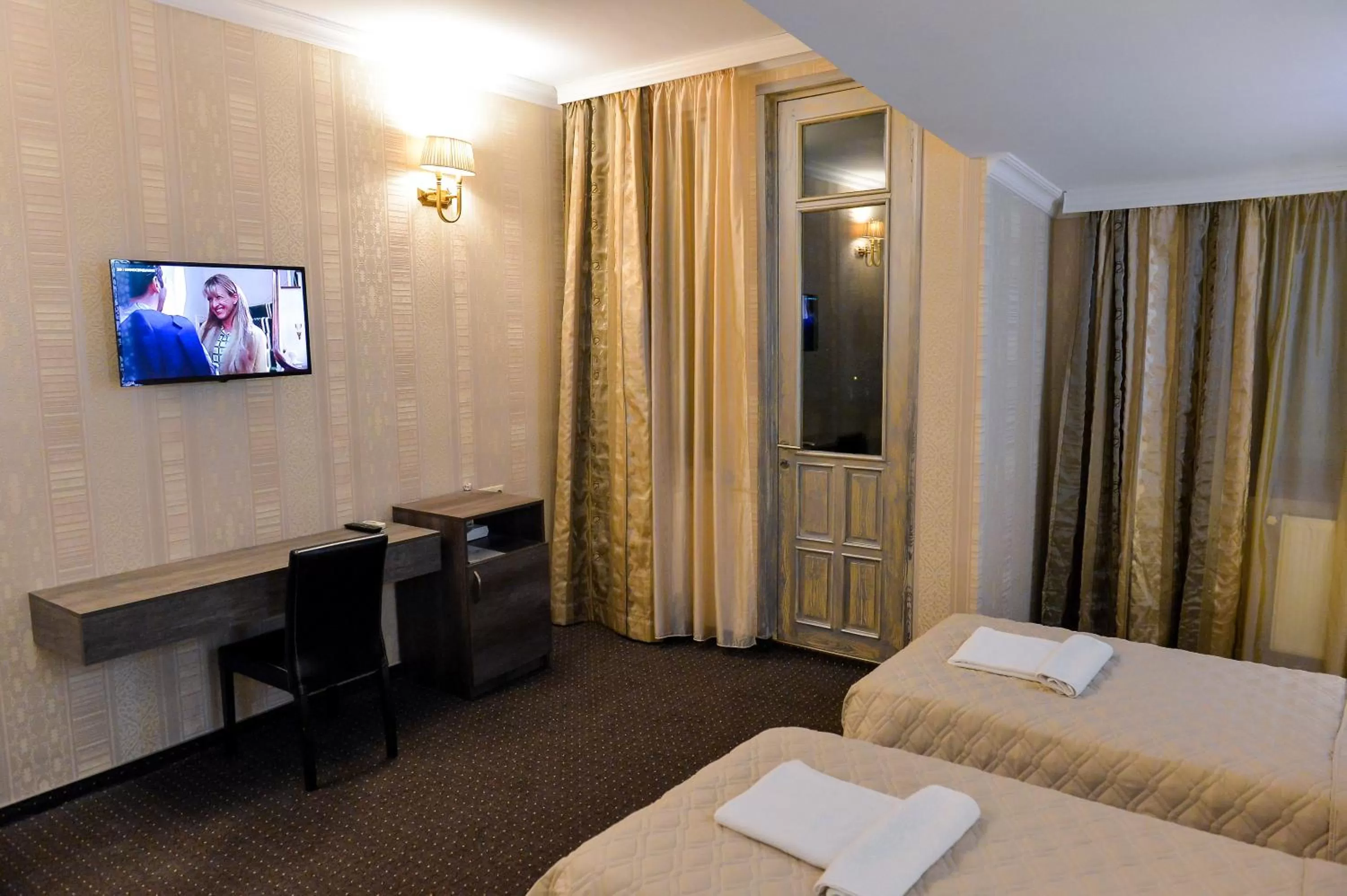 Bed in Hotel Old Town