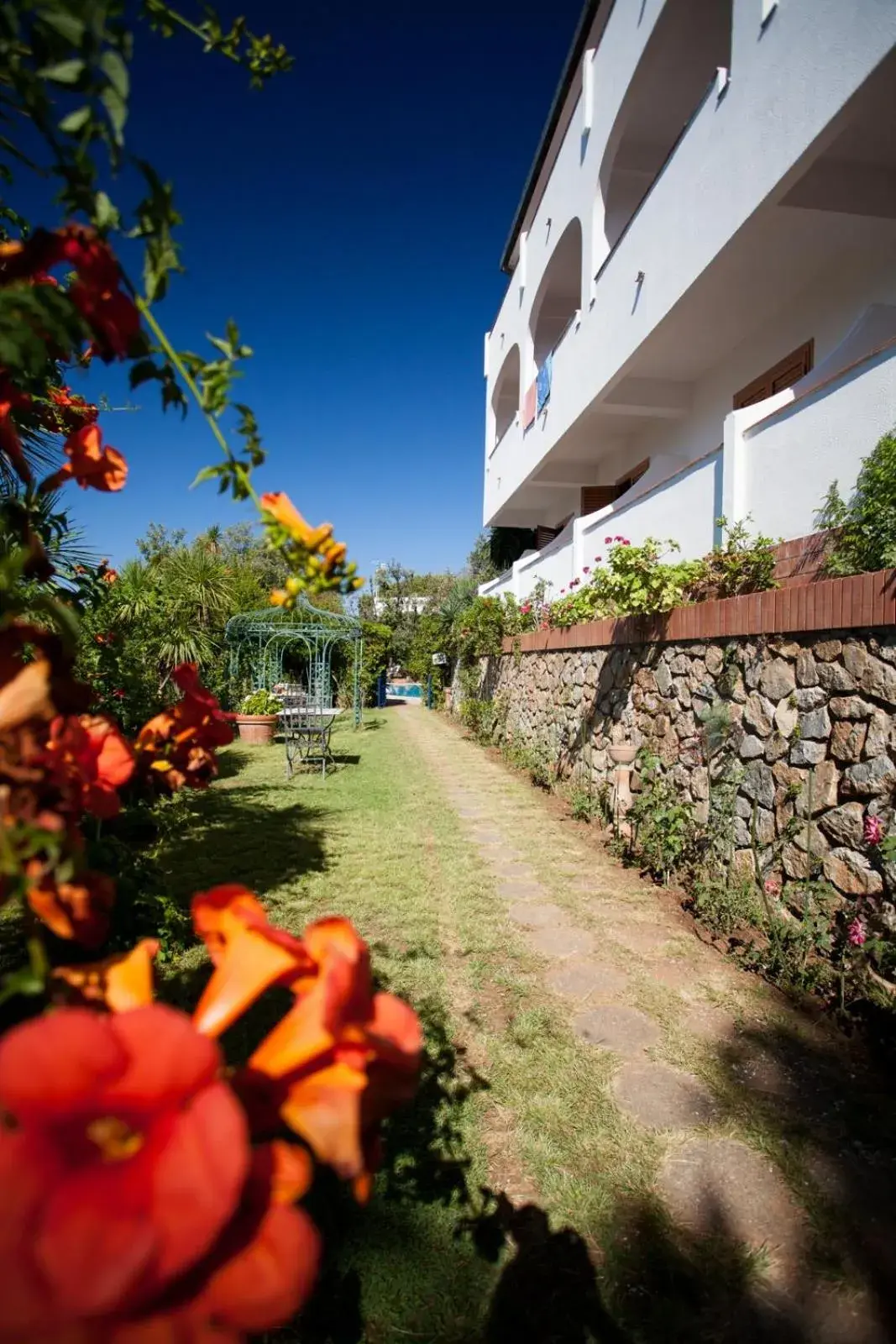 Balcony/Terrace, Property Building in Grand Hotel De Rose