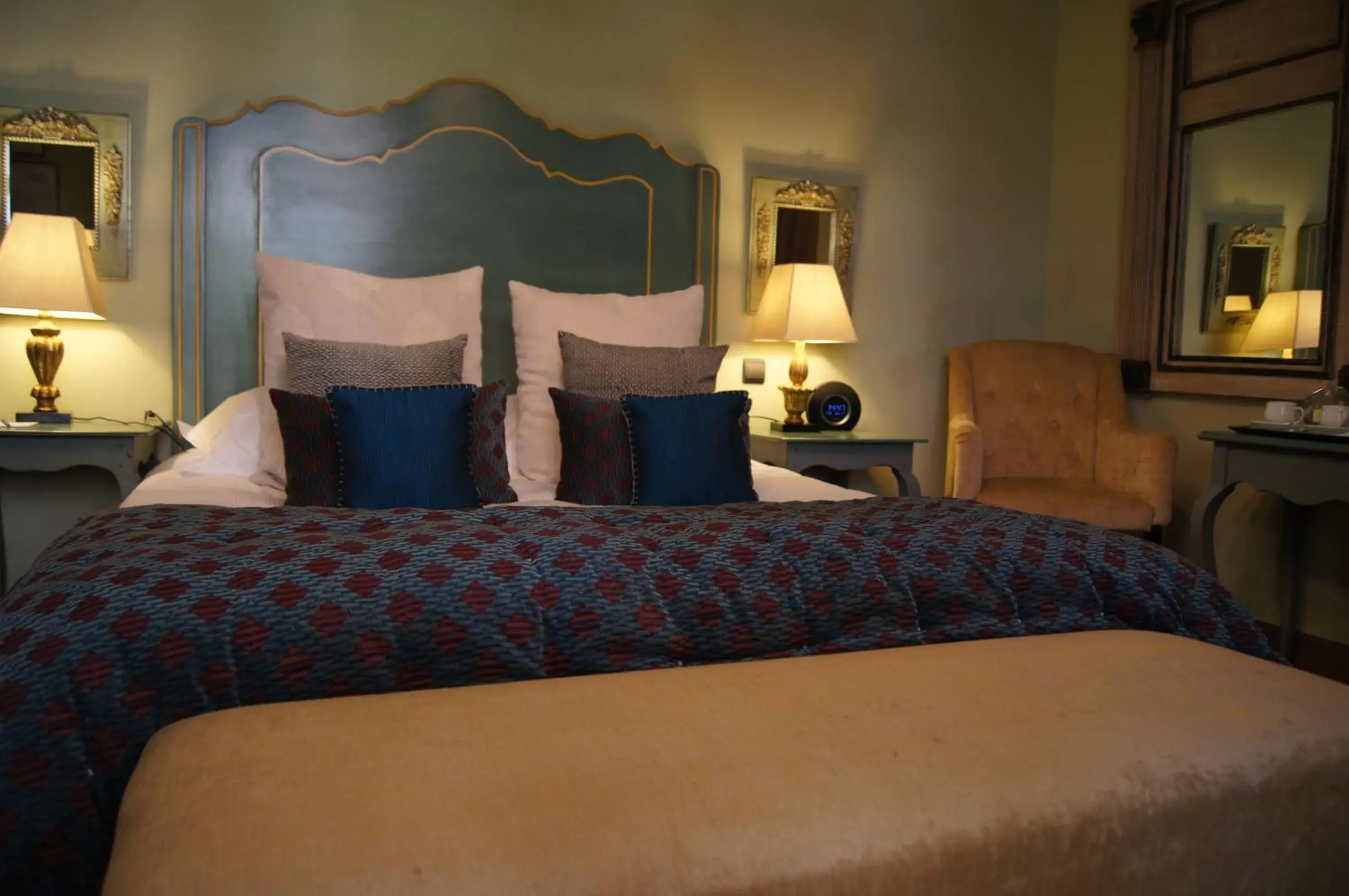 Bedroom, Bed in La Villa Mazarin