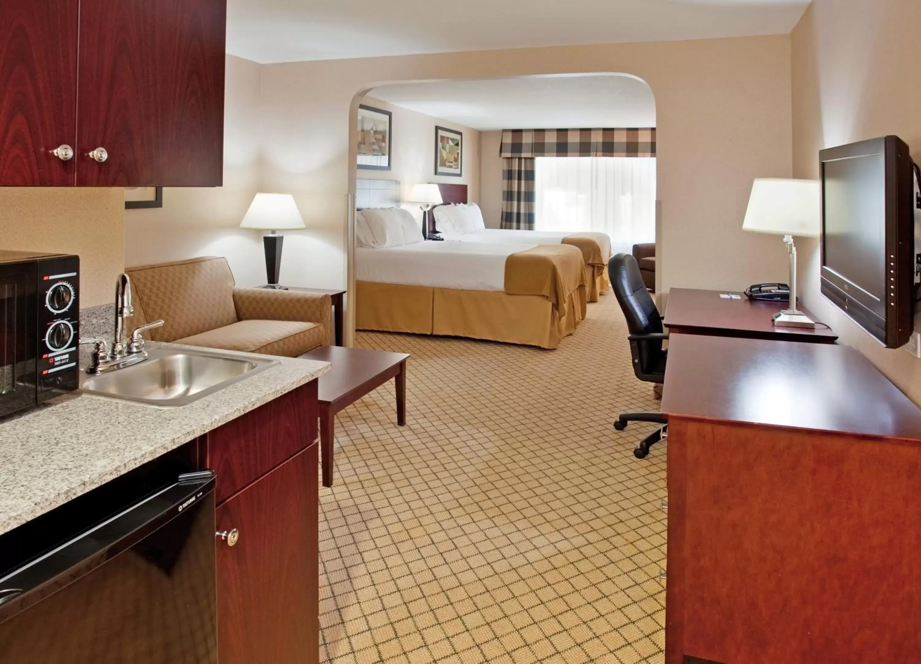 Photo of the whole room in Holiday Inn Express Hotel & Suites Wichita Airport, an IHG Hotel