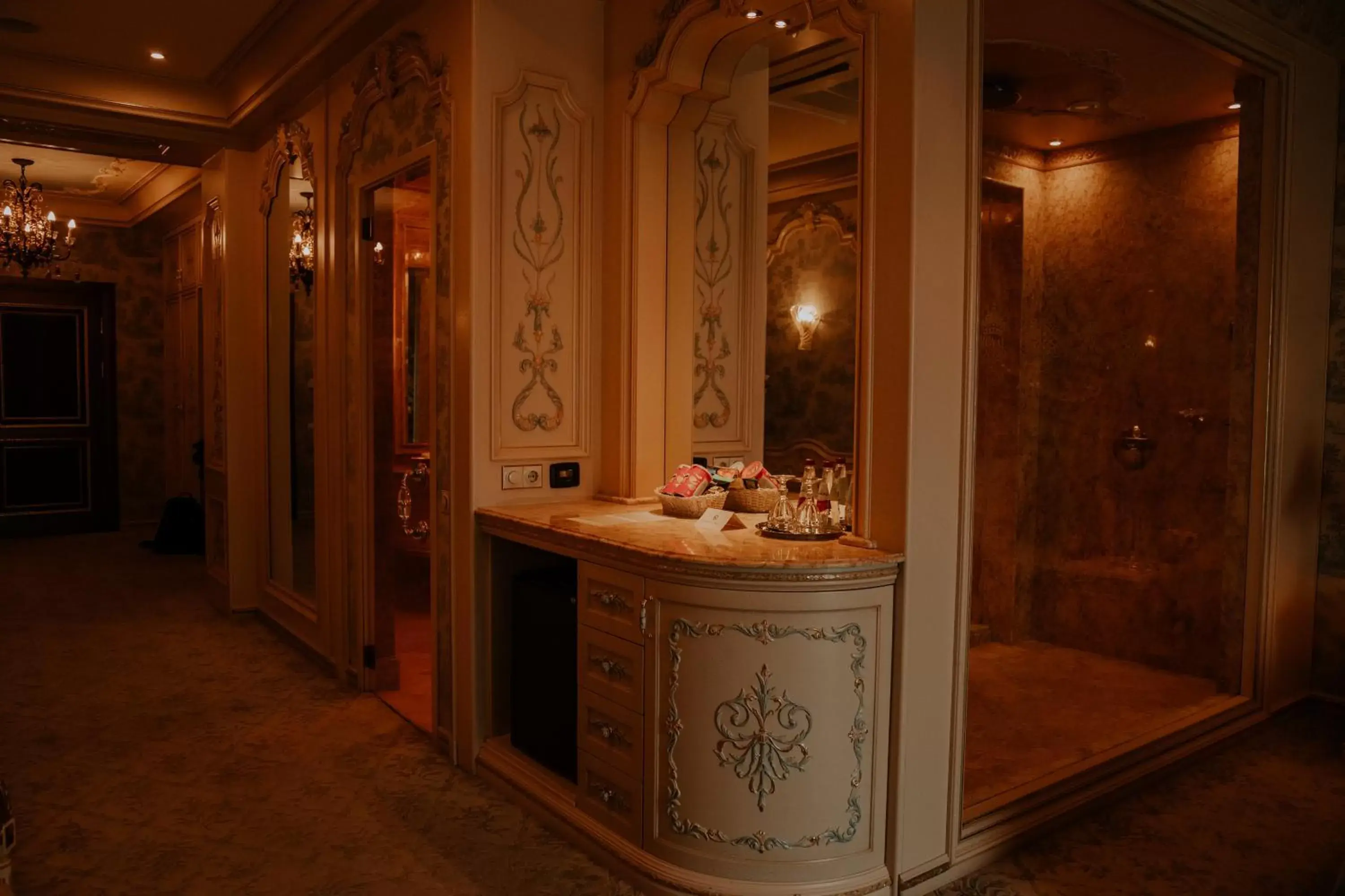 Seating area, Bathroom in Royal Casino SPA & Hotel Resort