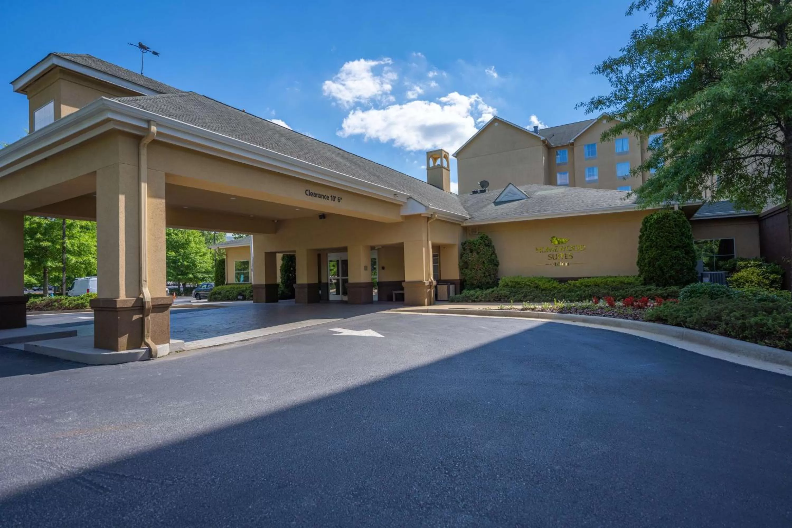 Property building in Homewood Suites by Hilton Birmingham-SW-Riverchase-Galleria