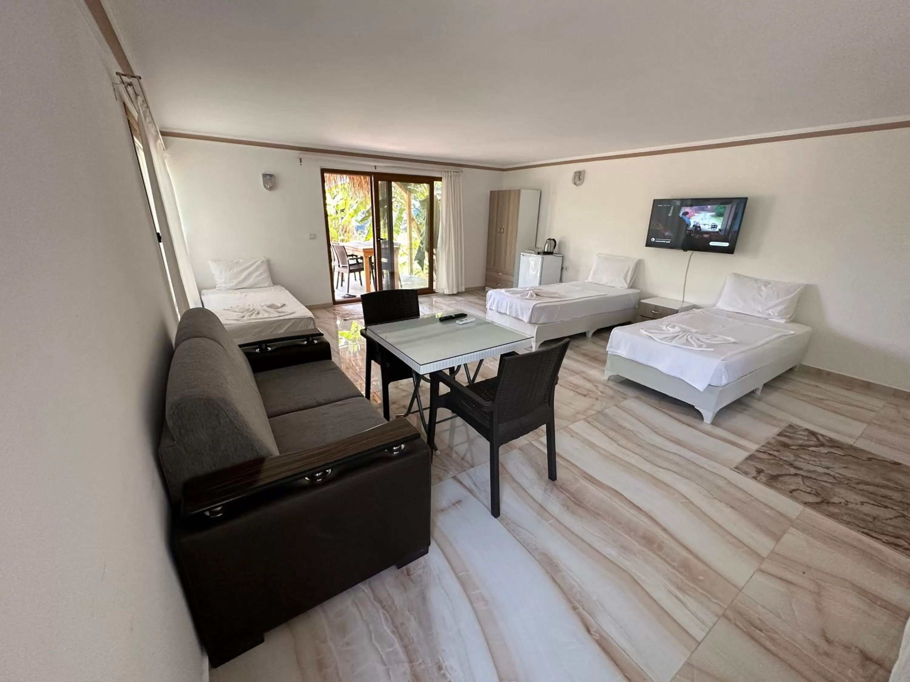 Seating Area in Kiriş Garden Hotel