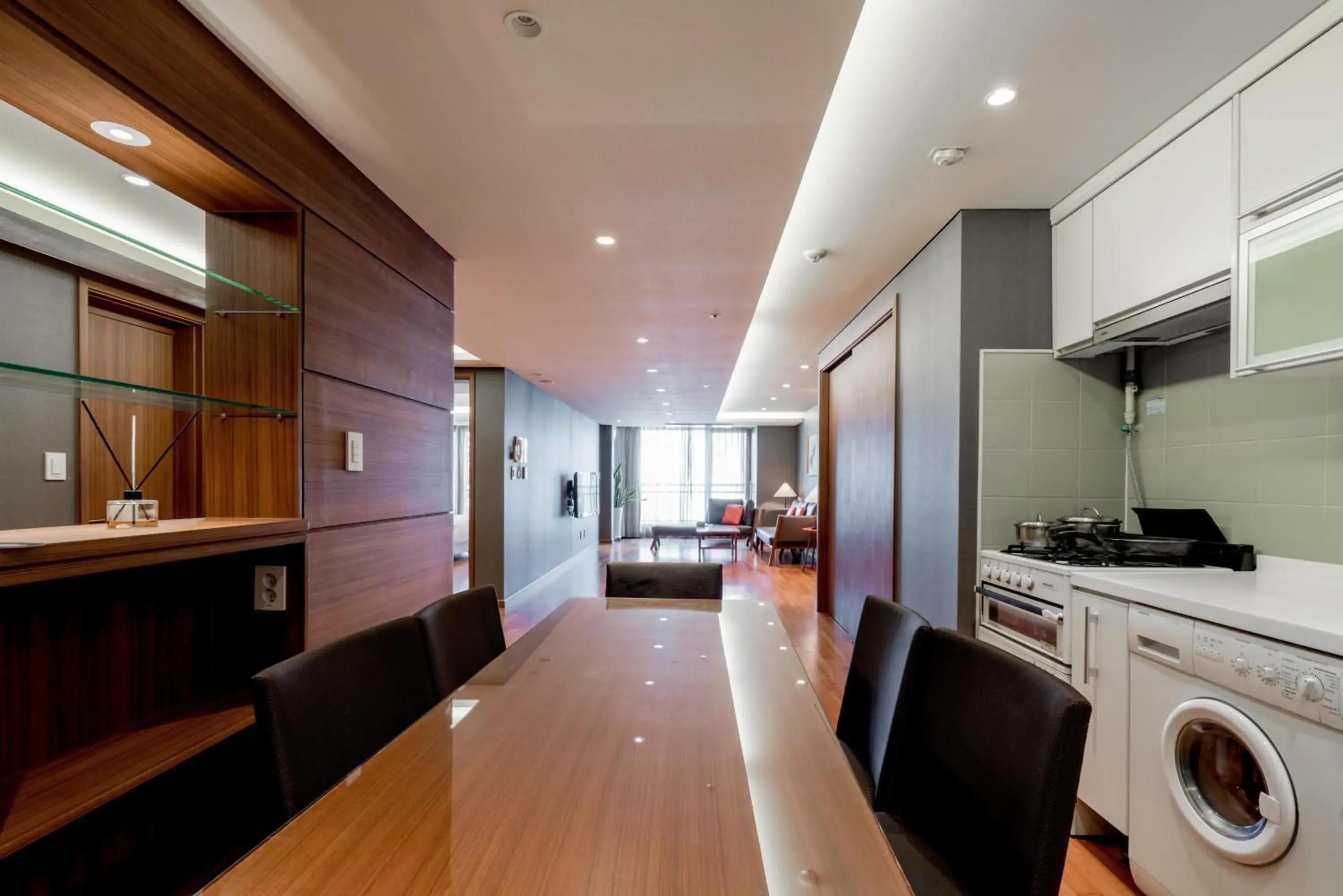 Kitchen/Kitchenette in Oriens Hotel & Residences Myeongdong