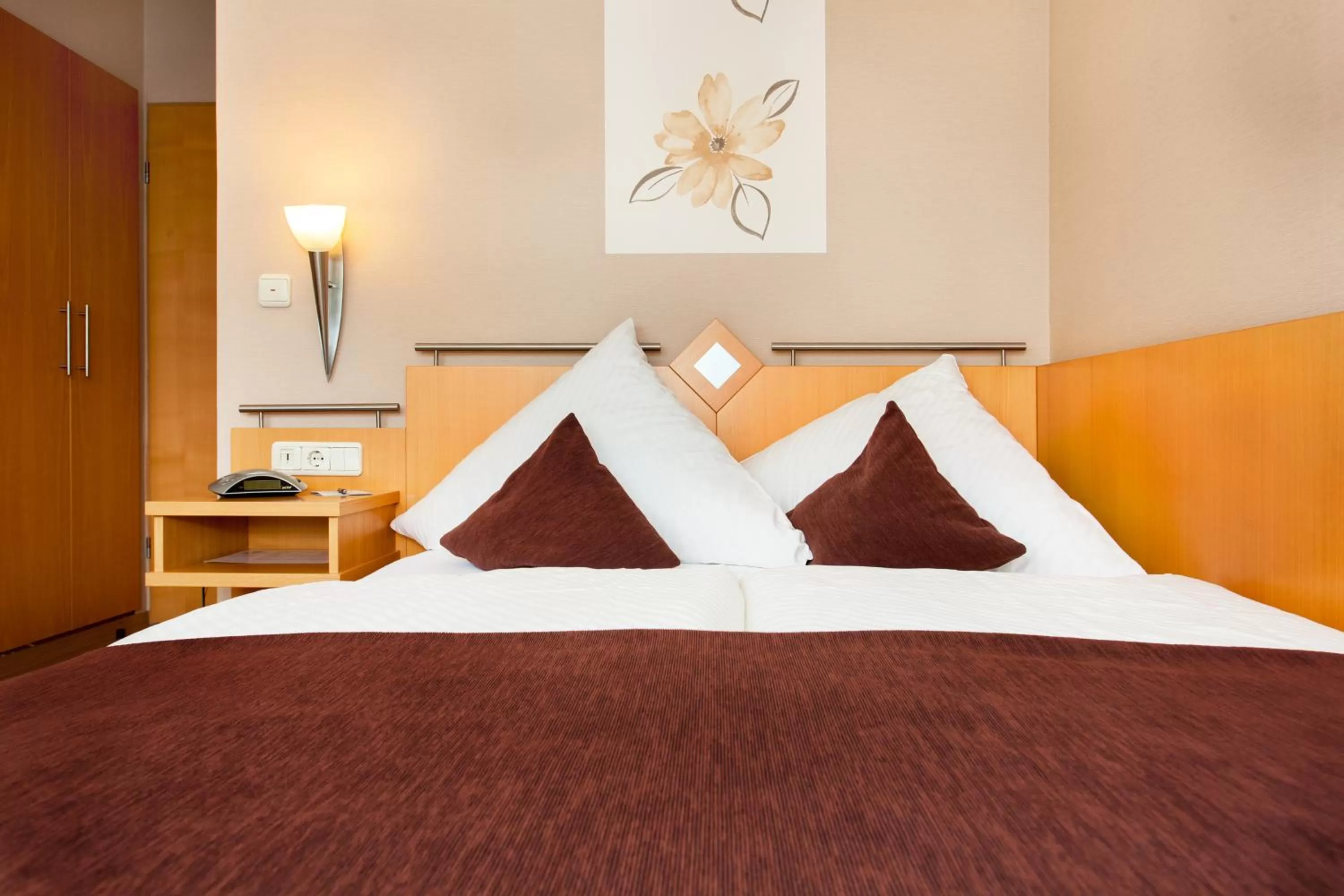 Staff, Bed in Moselhaus Weiskopf