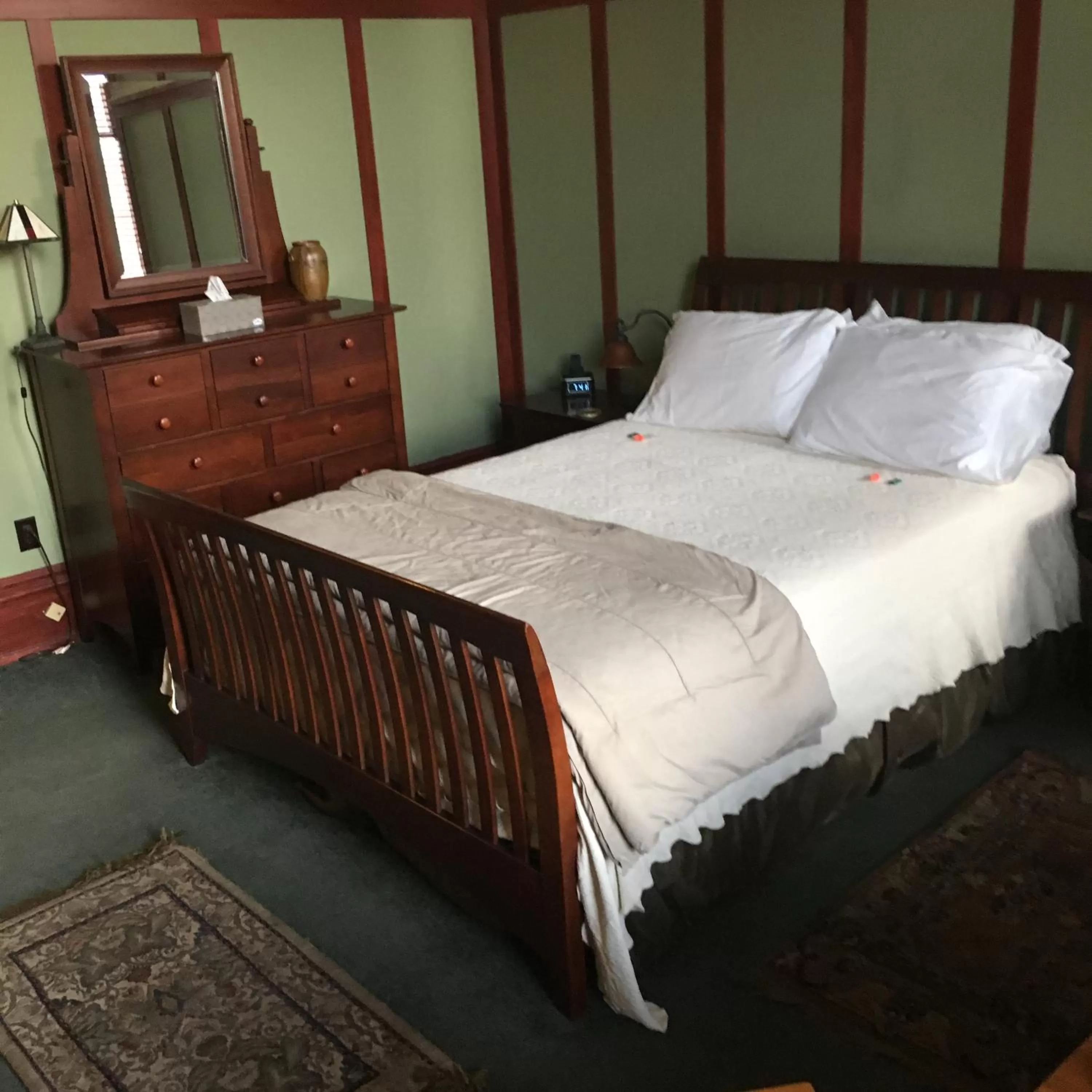 Bed in Main Street Bed & Breakfast