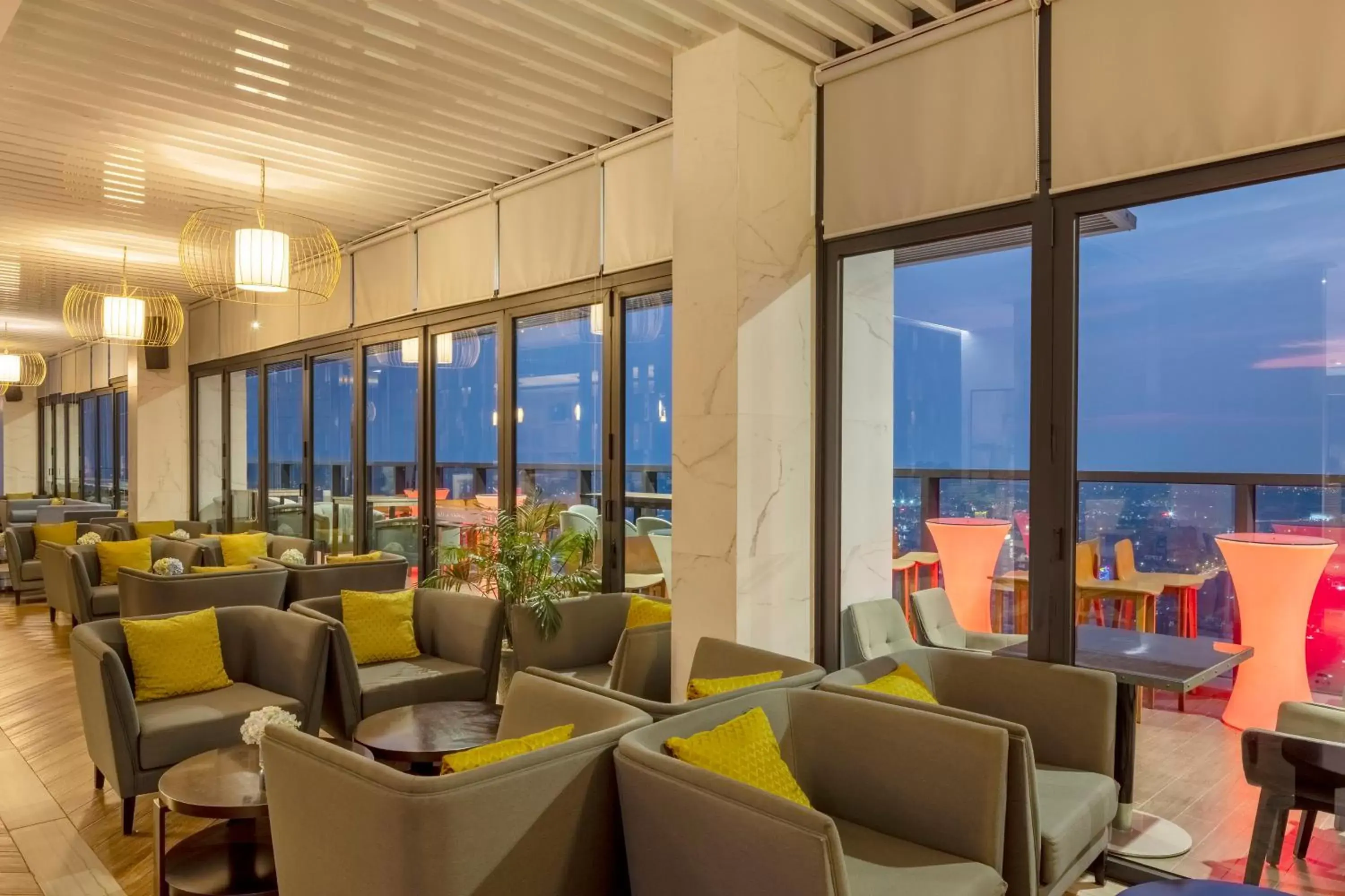 Lounge or bar in Melia Vinpearl Thanh Hoa