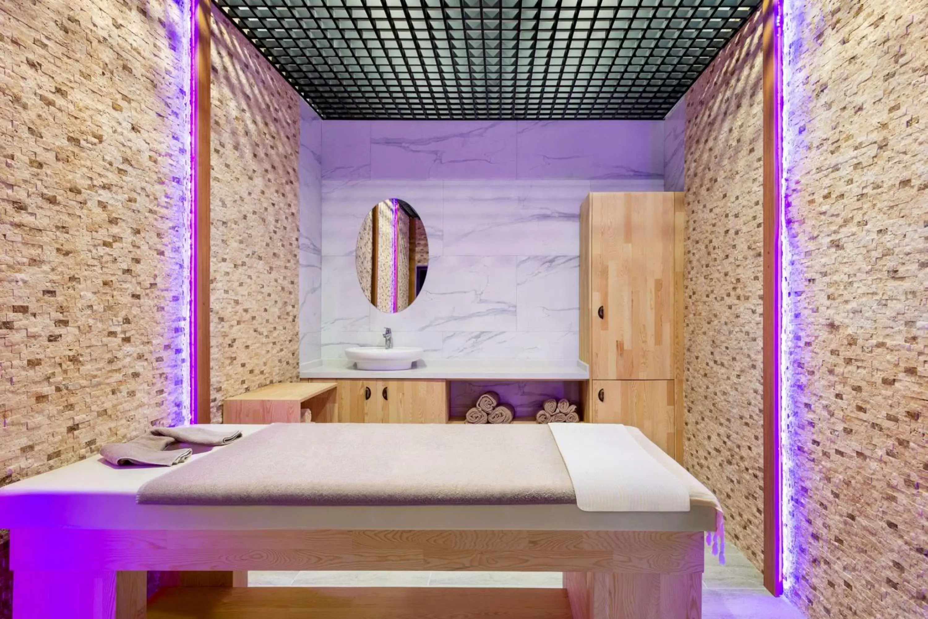 Spa and wellness centre/facilities, Bed in Ramada Plaza by Wyndham Ordu